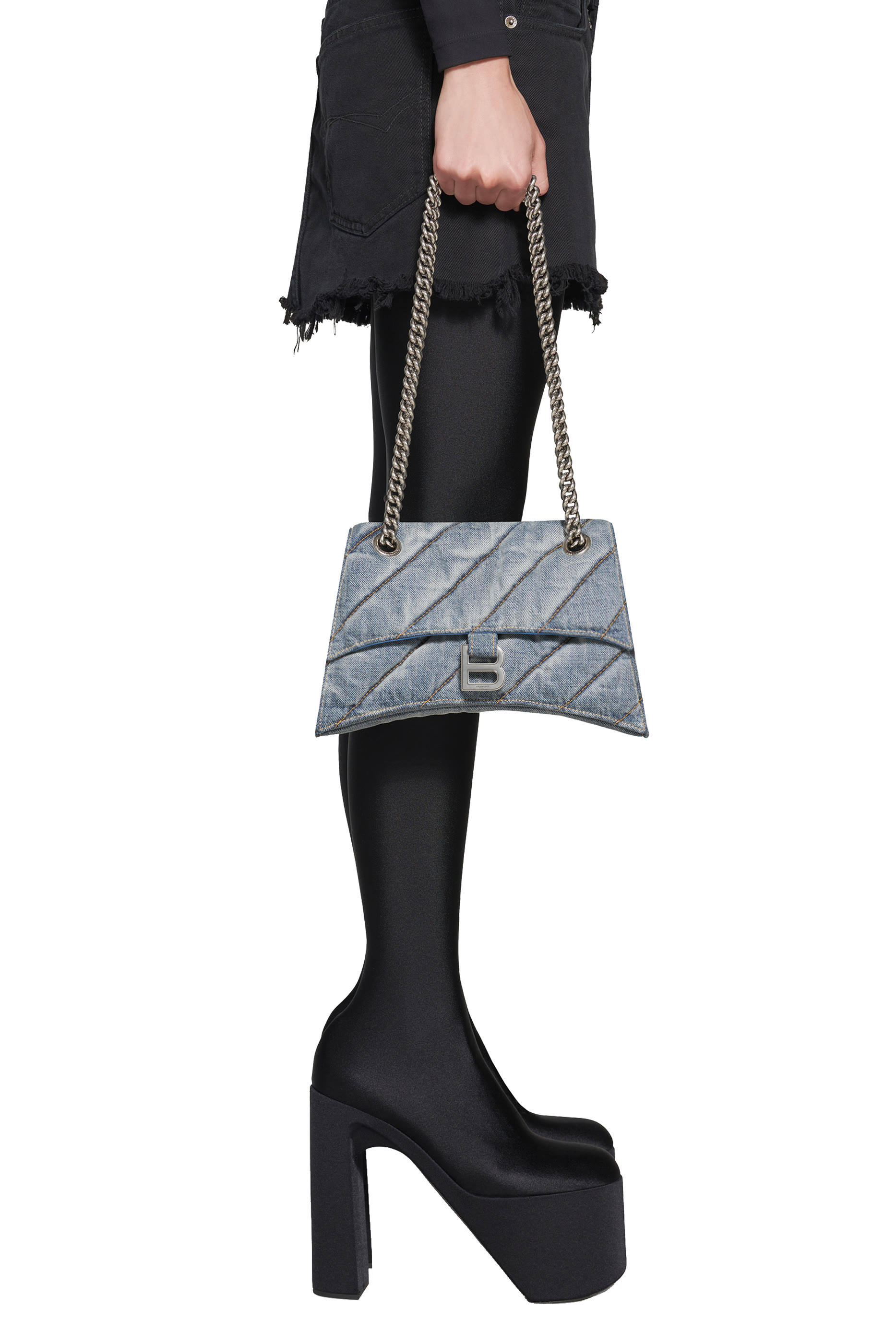 حقيبة كراش دينم صغيرة بسلسلة