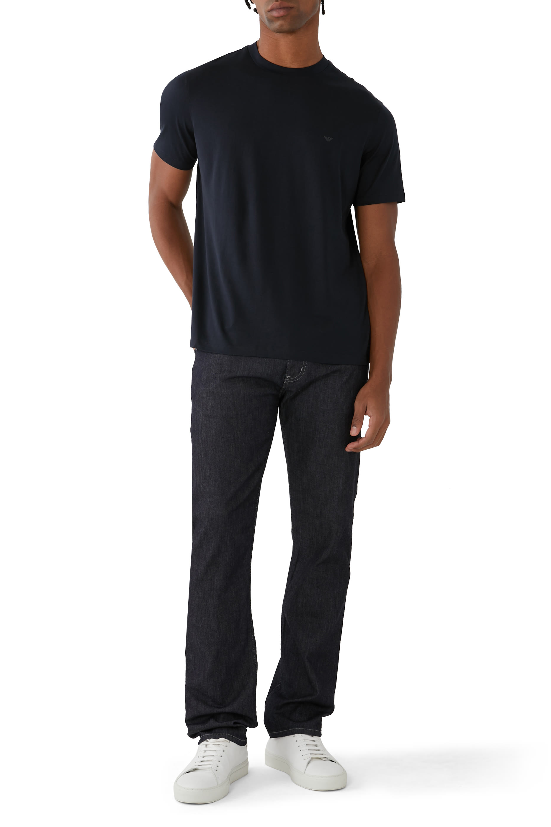 تيشيرت بنقشة شعار الماركة بحجم صغير