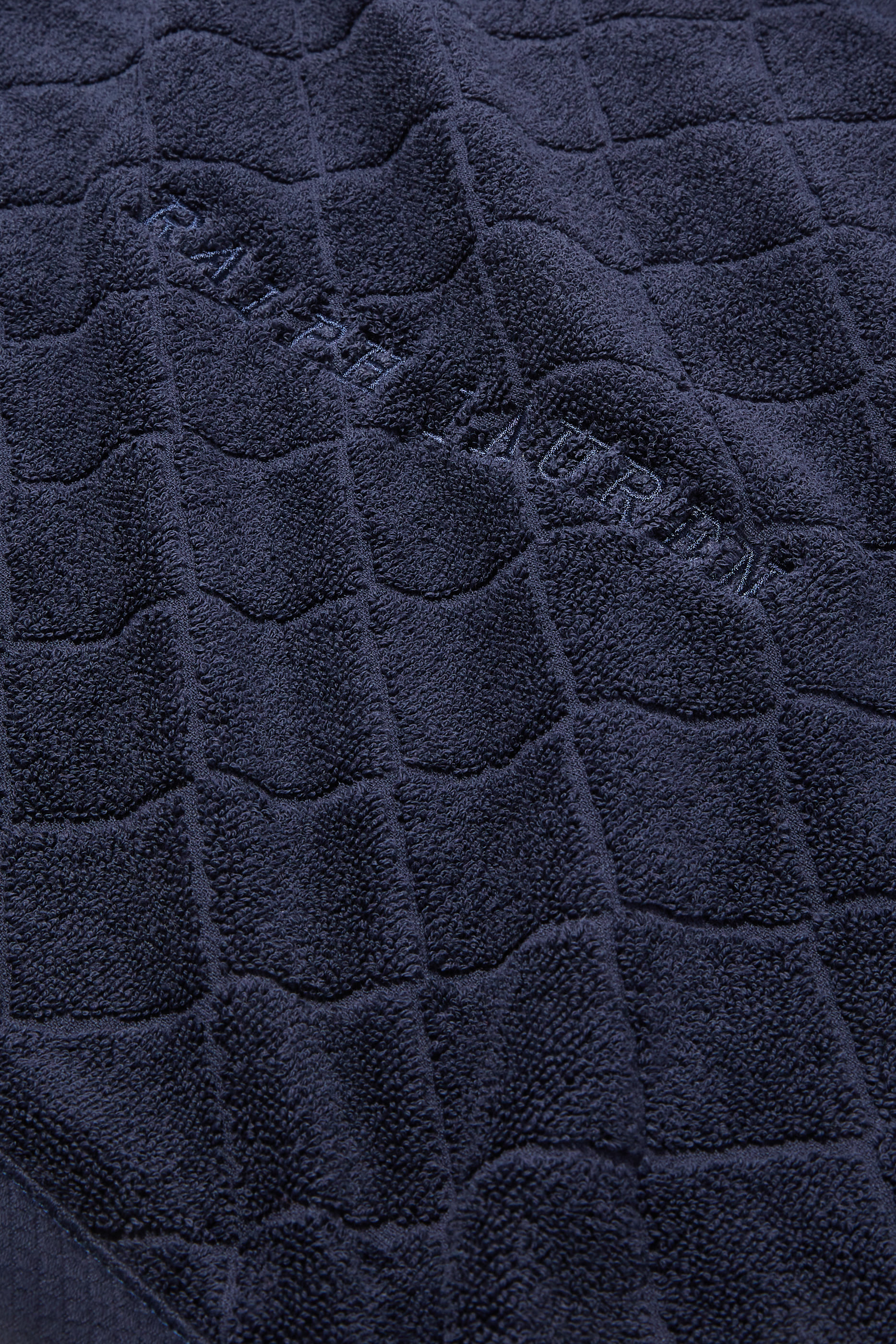 دواسة حمام أفينو