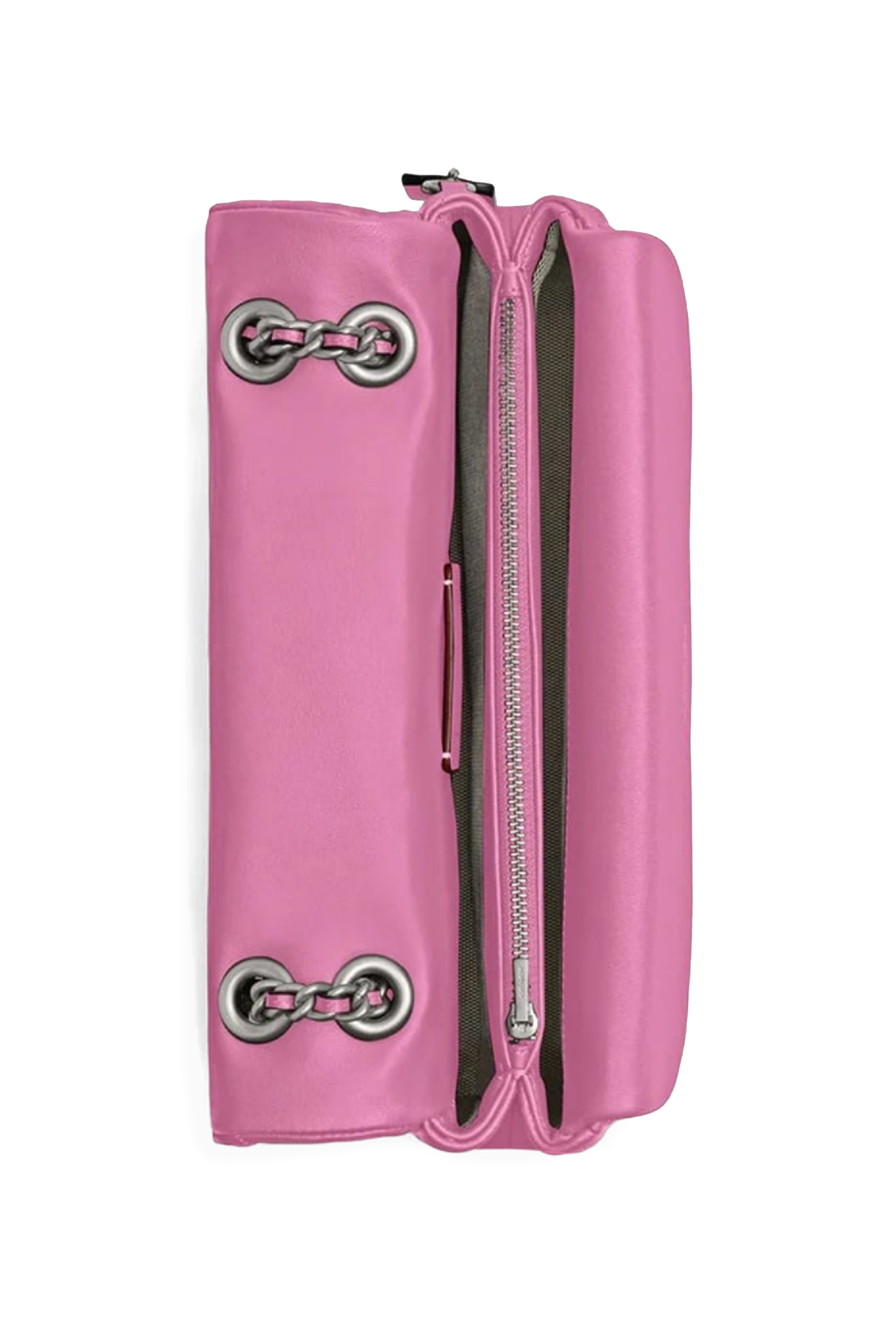 حقيبة كتف تابي 26 بتصميم مبطن