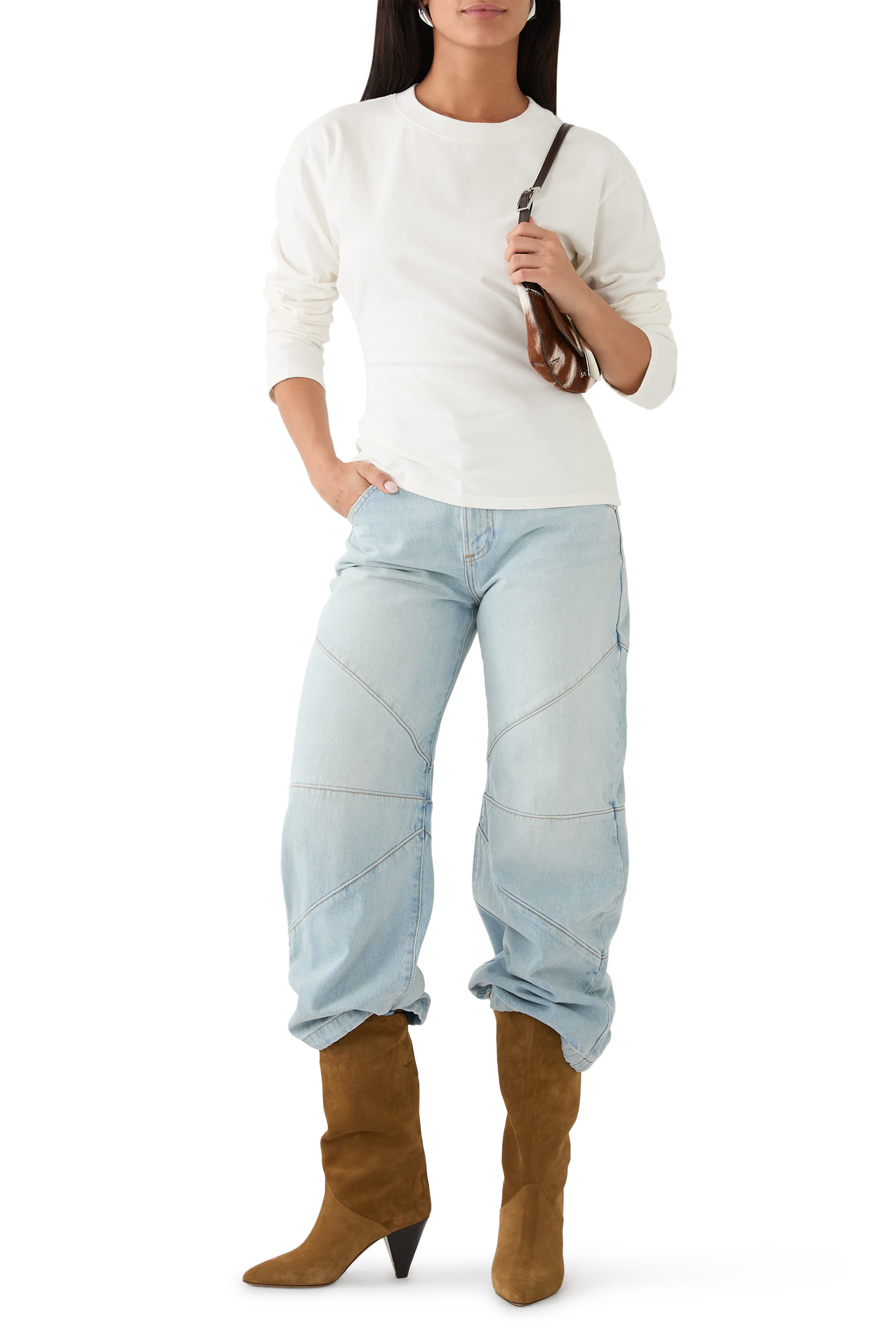 تيشيرت إيرو بأكمام طويلة