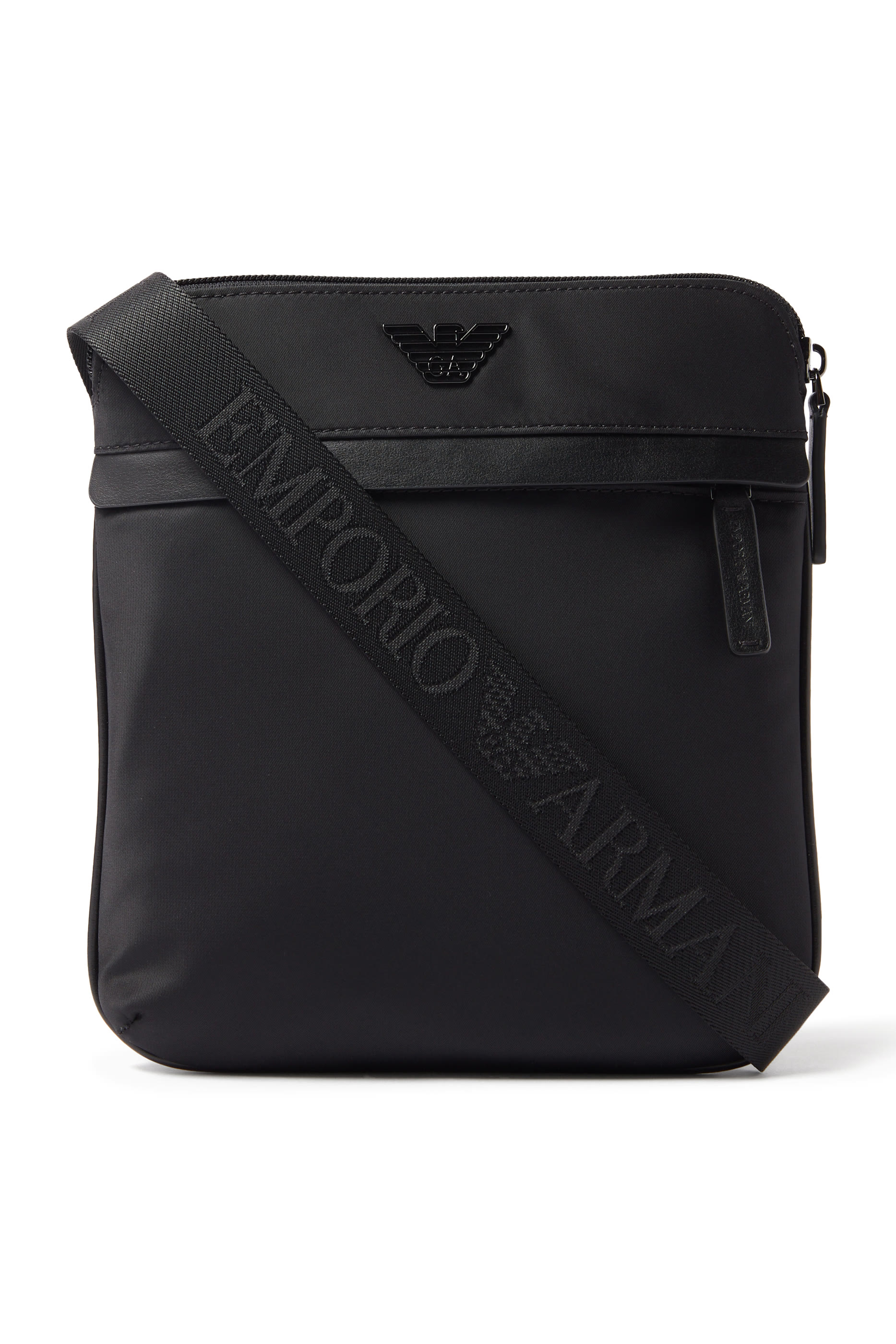 حقيبة كروس بشعار الماركة