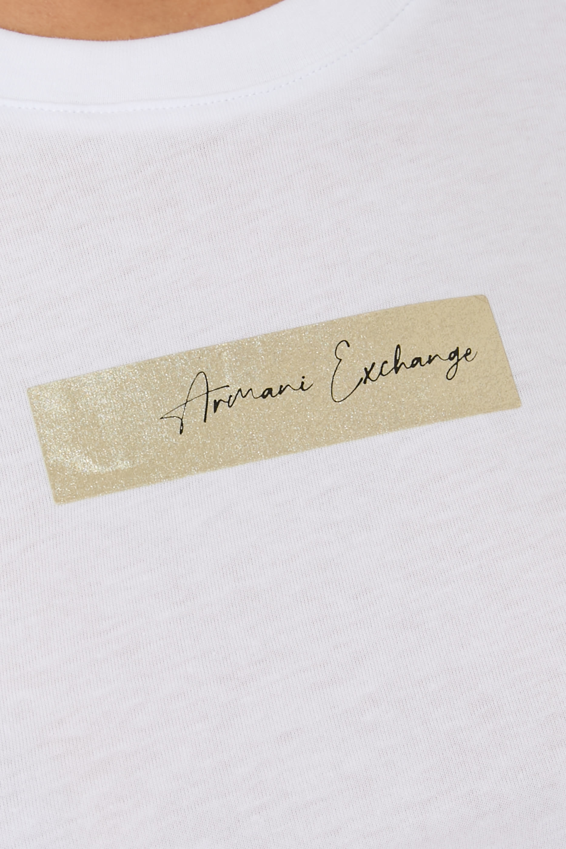 تيشيرت للمناسبات بشعار الماركة