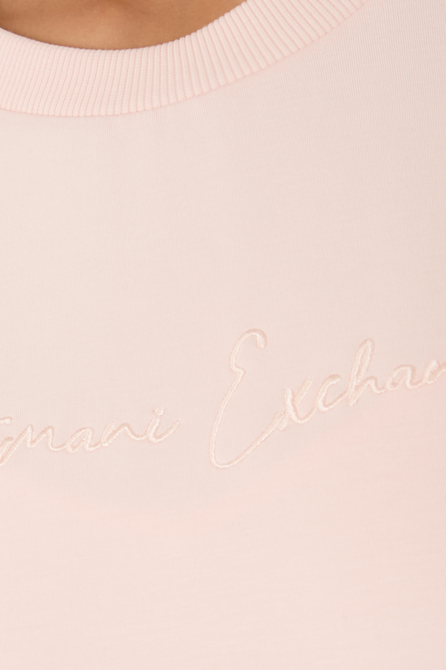 سويت شيرت أساسي بياقة ضيقة