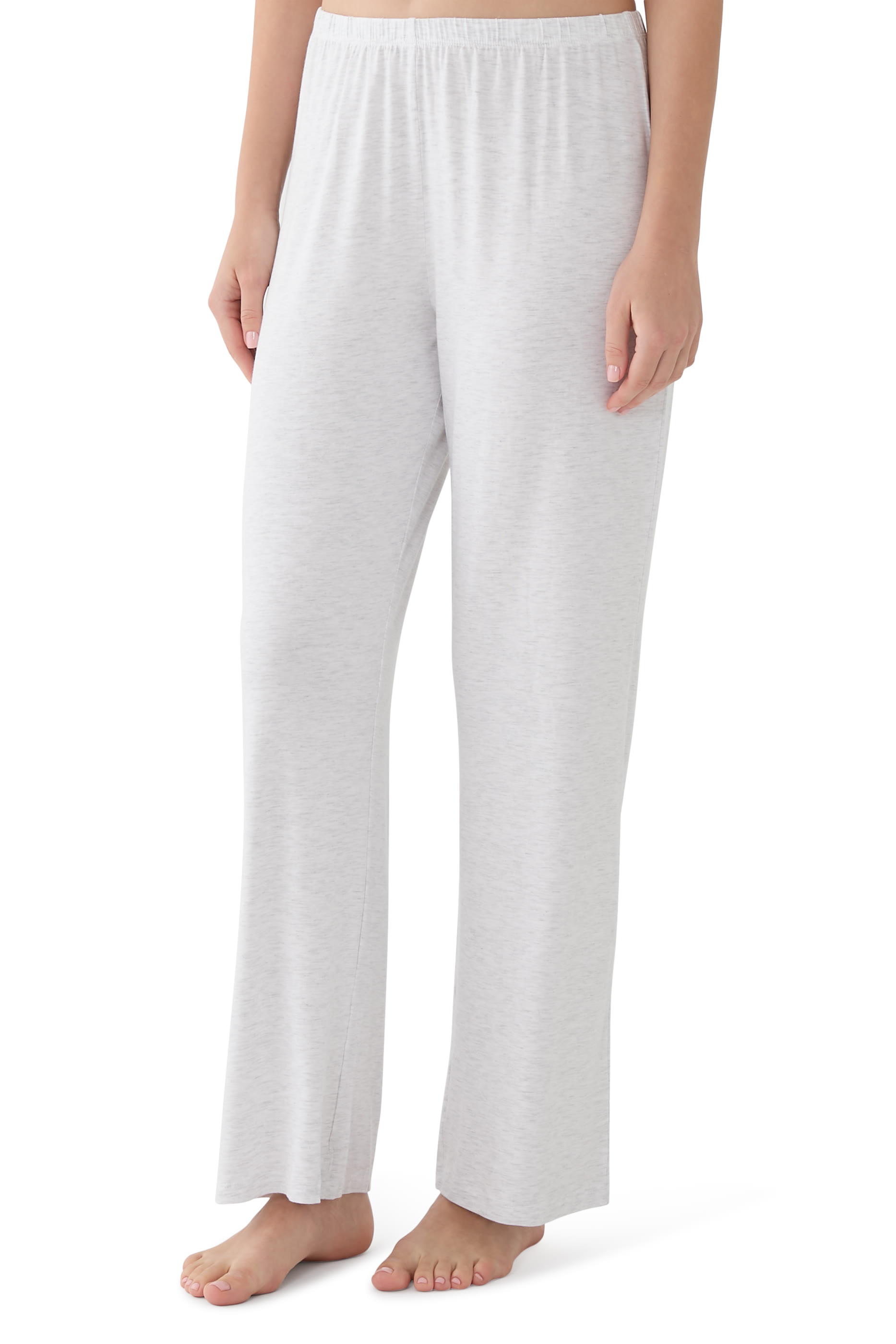 طقم بيجاما جيرسيه بياقة عميقة على شكل حرف V دانتيل