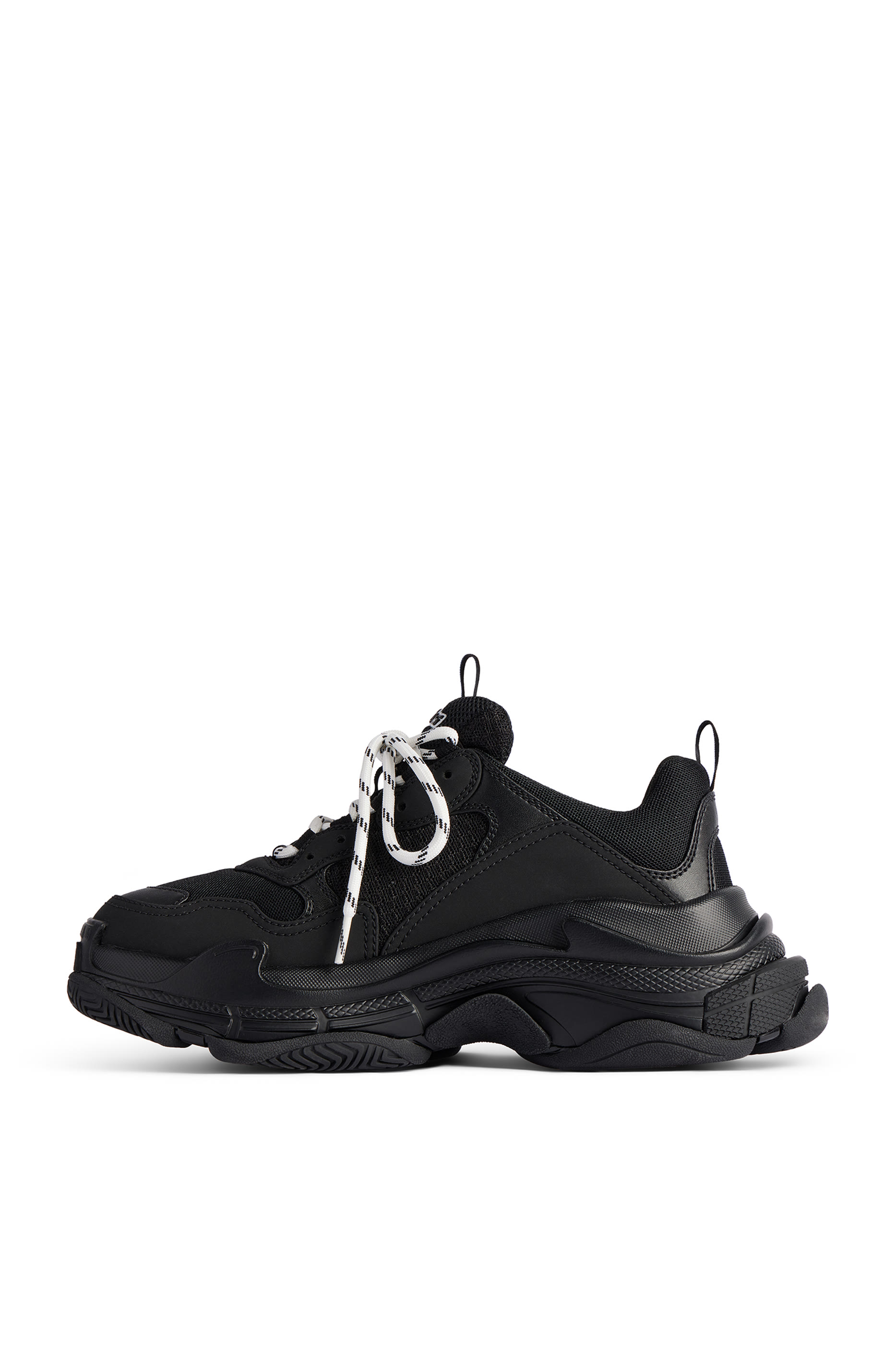 سنيكرز تريبل اس بشريط