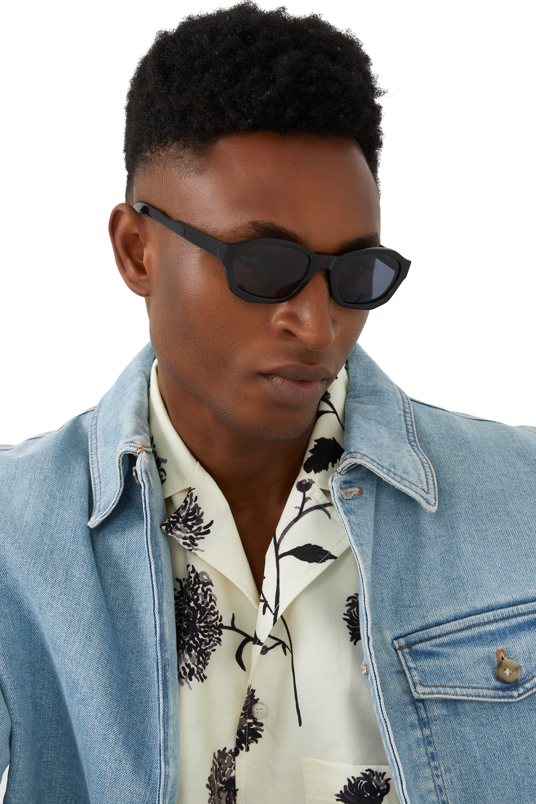 نظارة شمسية إس يو بي 004 بعدسات زرقاء شفافة