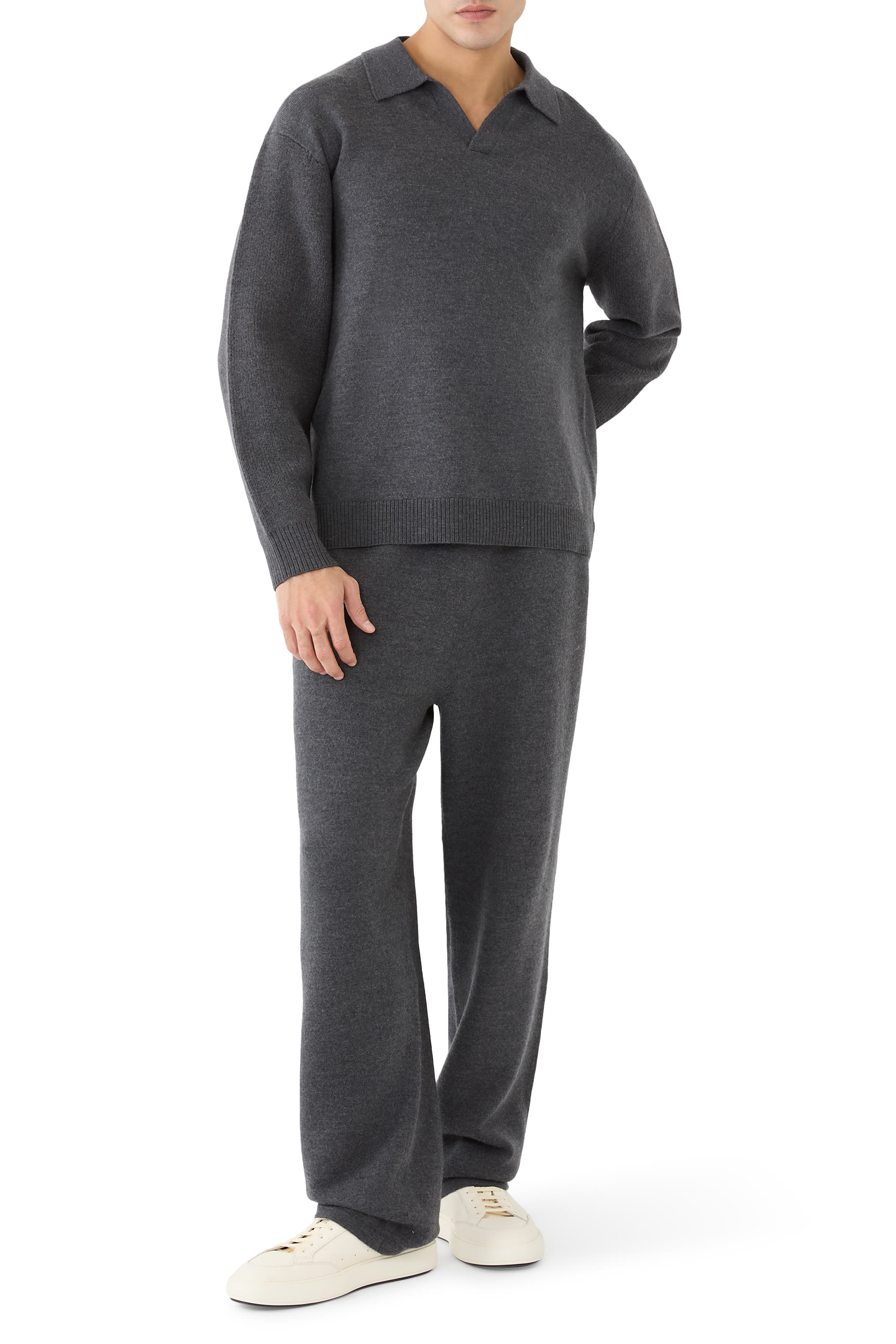 كنزة بولو صوف معالج بالغليان