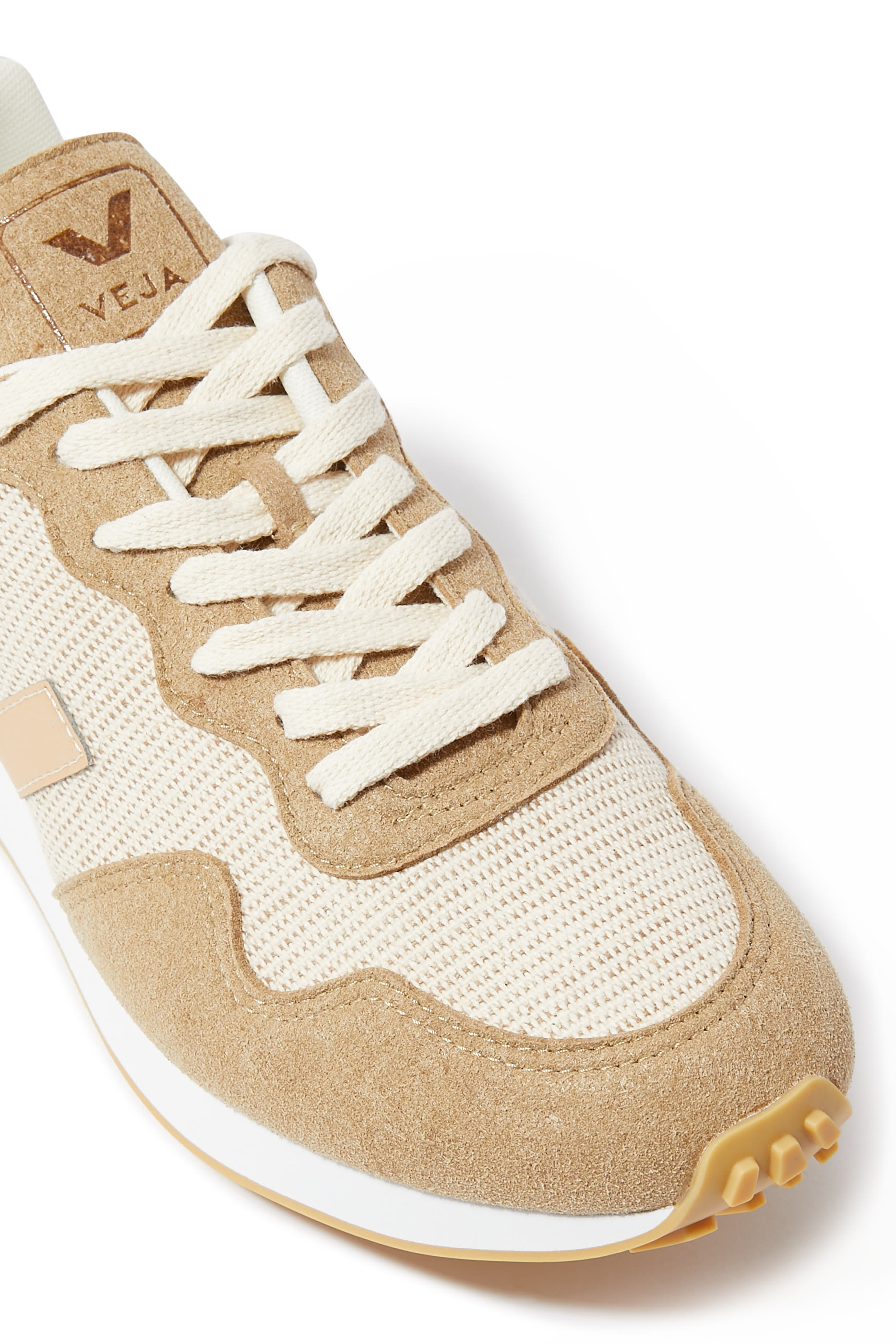 سنيكرز أس دي يو جي قماش شبكي