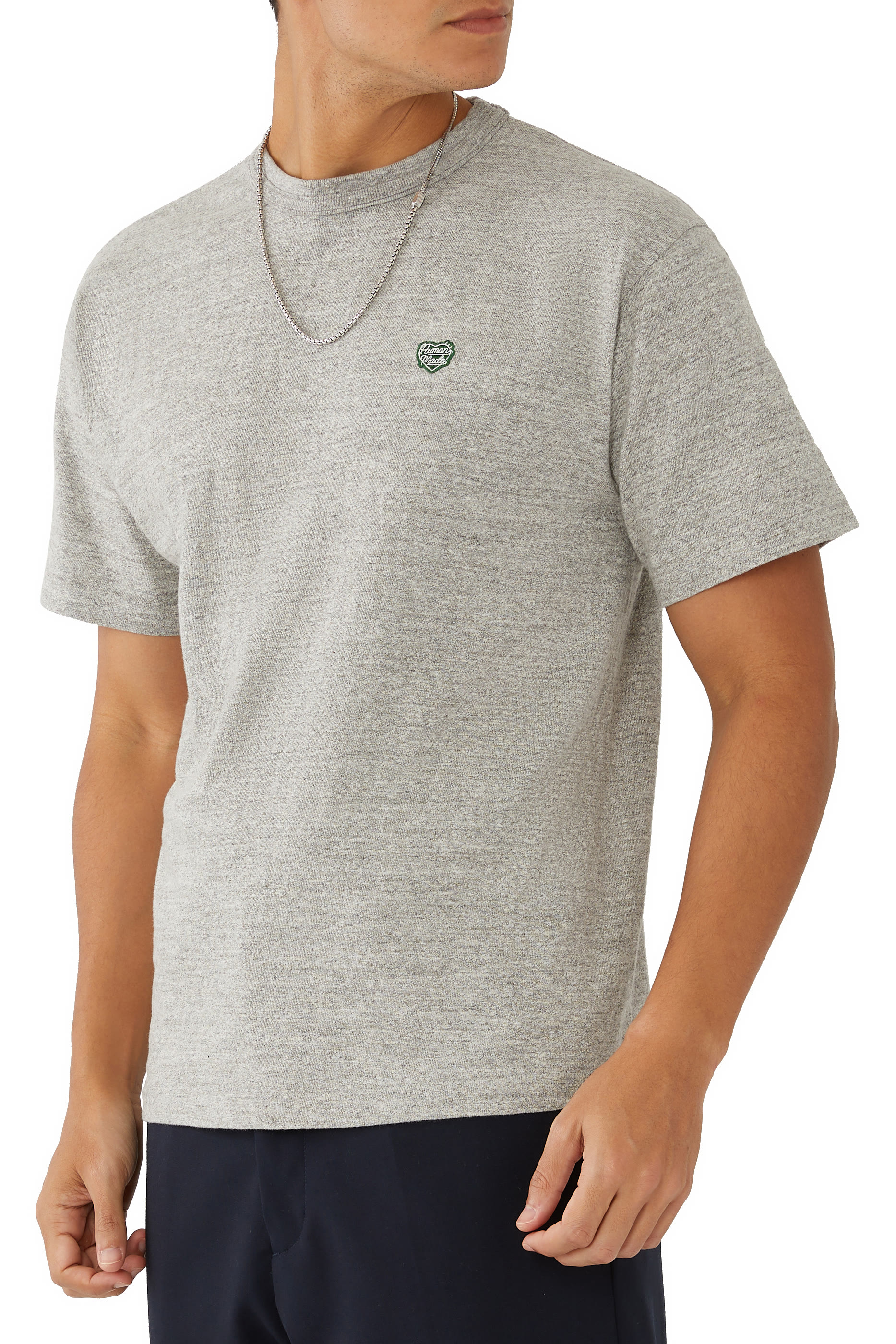 تيشيرت برقعة قلب