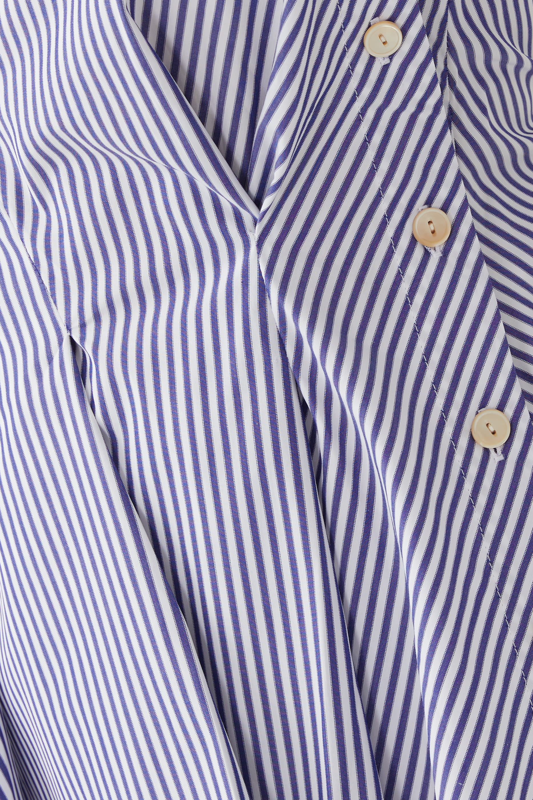 قميص هولد كلوس