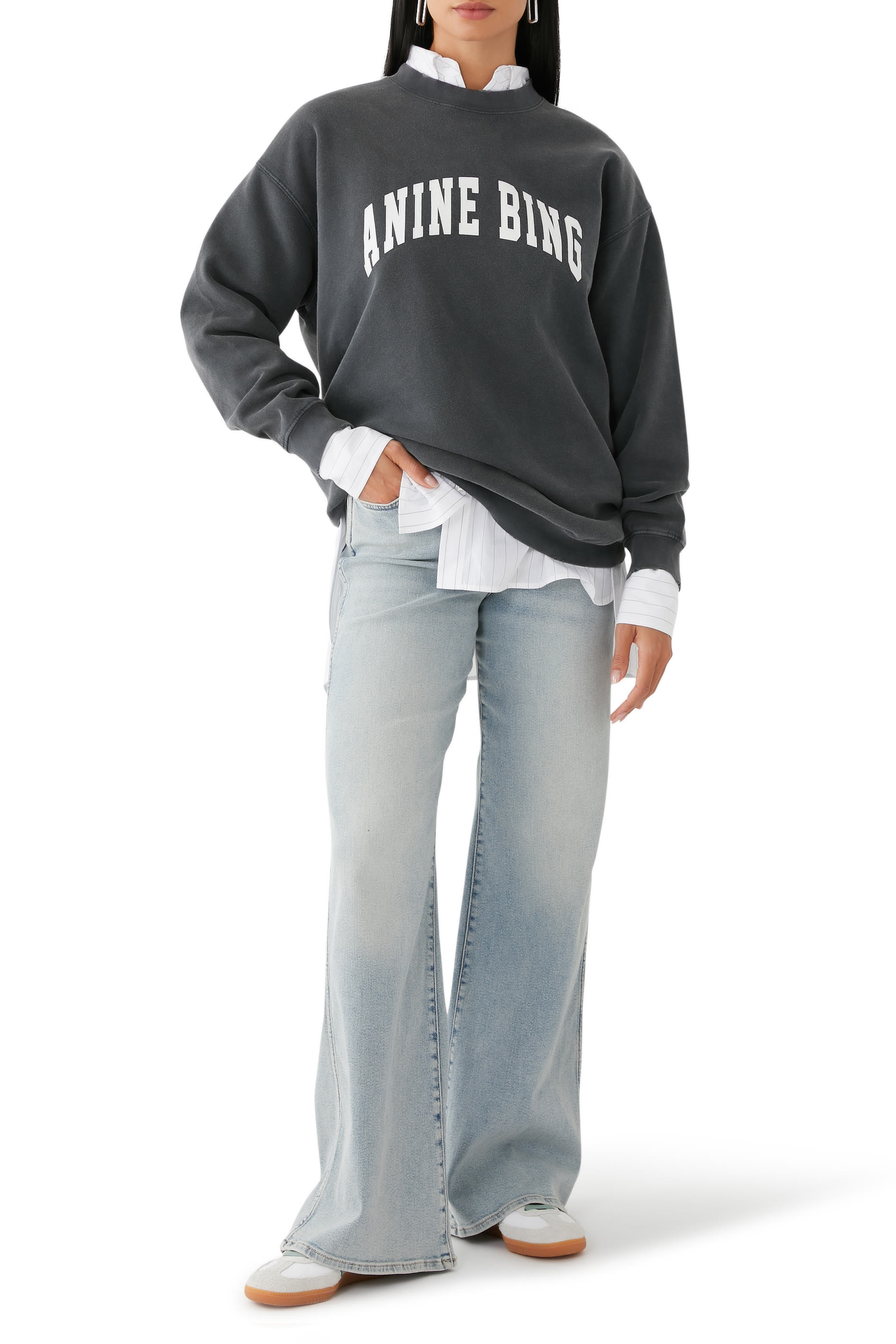 سويت شيرت تايلور بقصة واسعة قطن