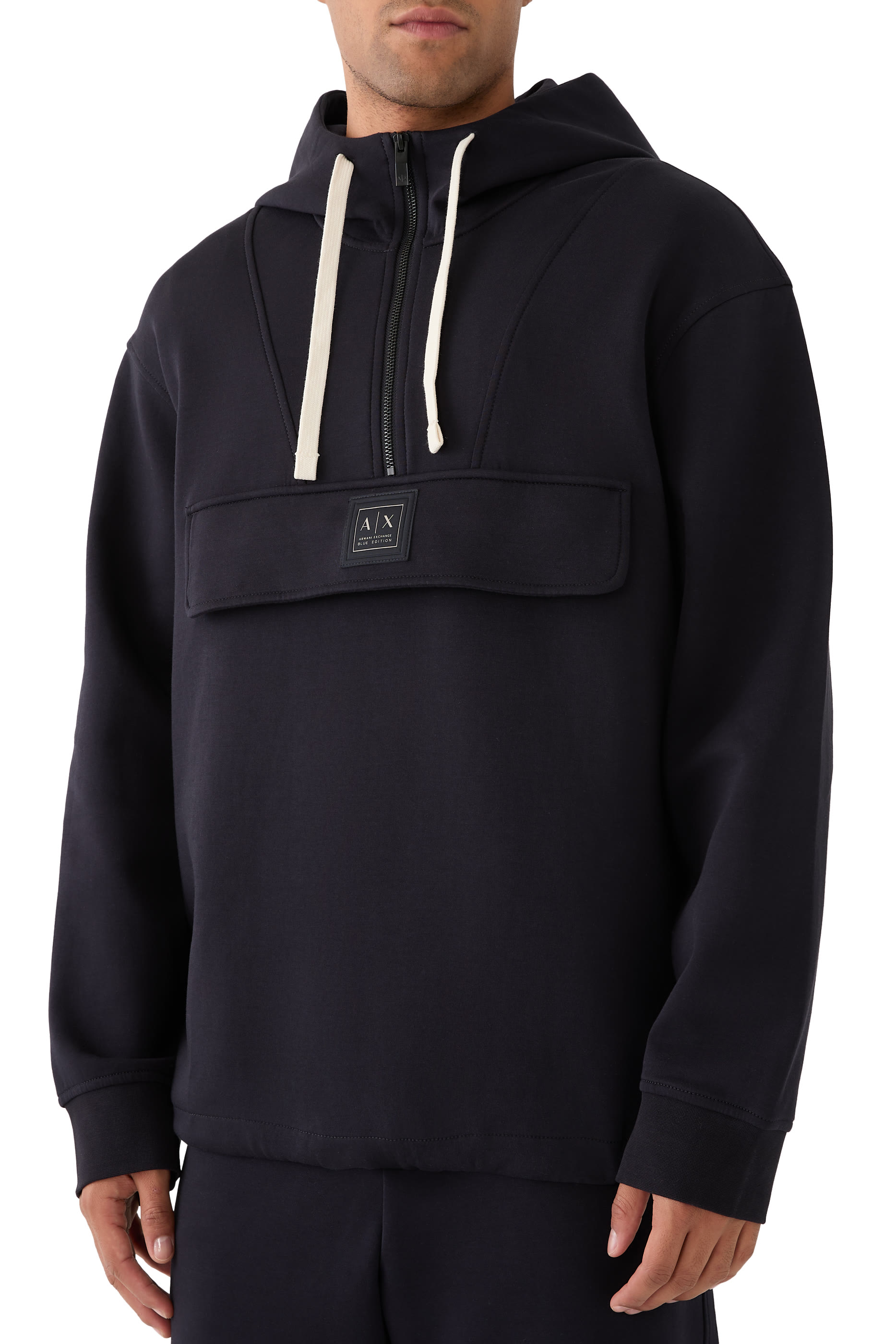 سويت شيرت بشعار الماركة