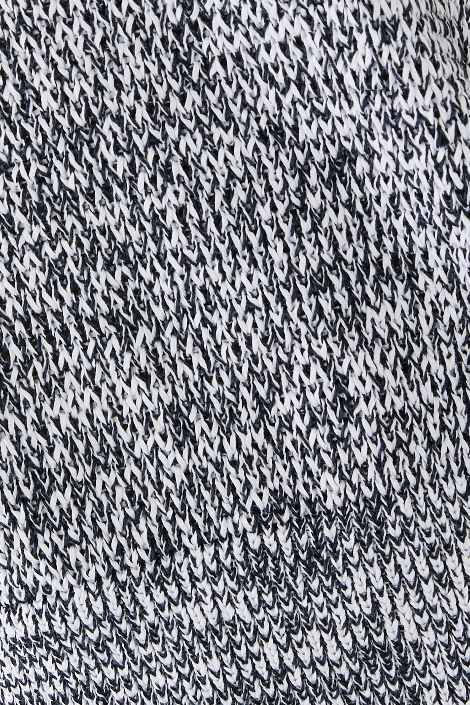 كنزة ذا جريد ماجلييريا