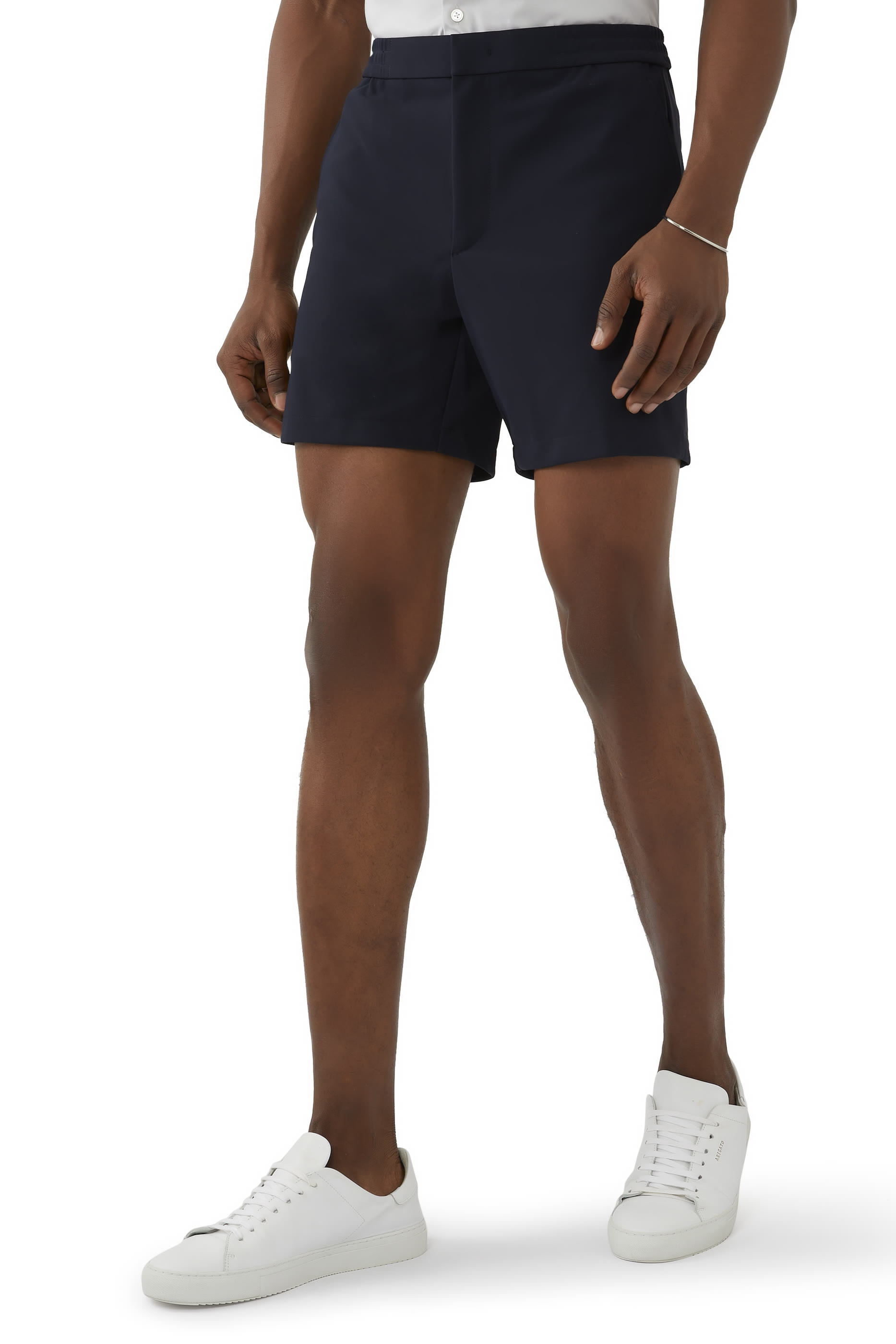 شورت كيرتس بقصة مناسبة للجسم