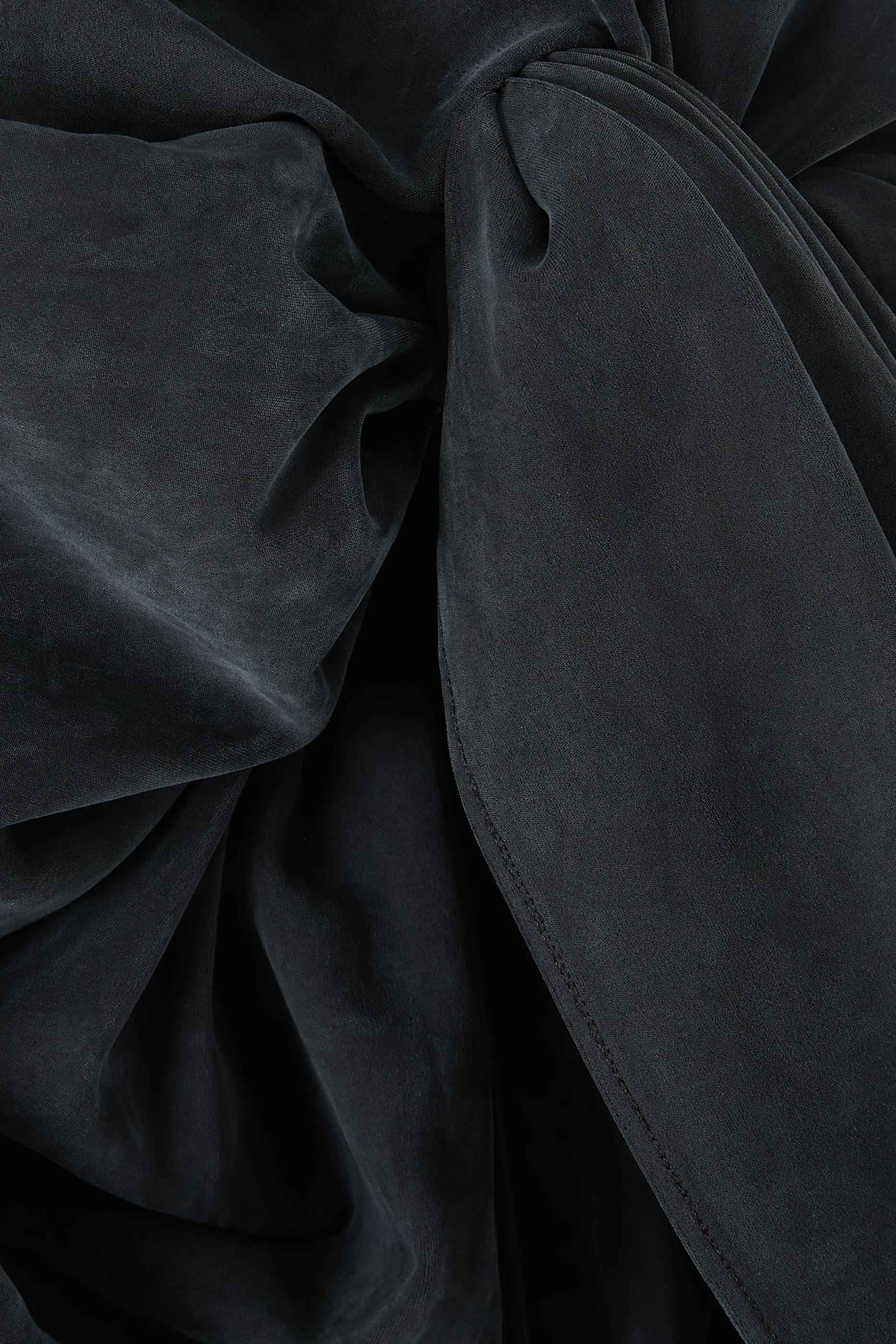 جمبسوت بتصميم ملفوف