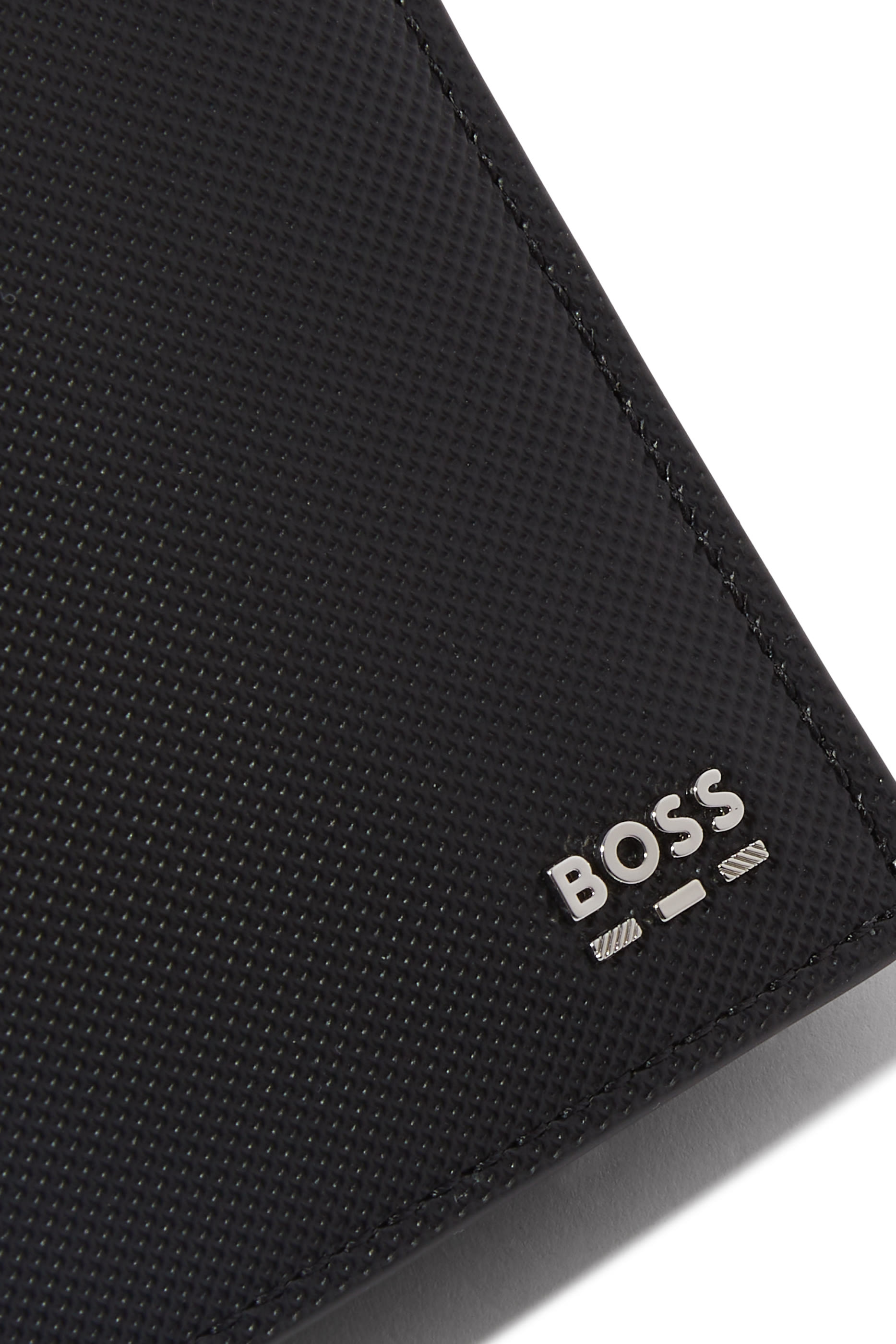 محفظة بشعار الماركة بارز الملمس