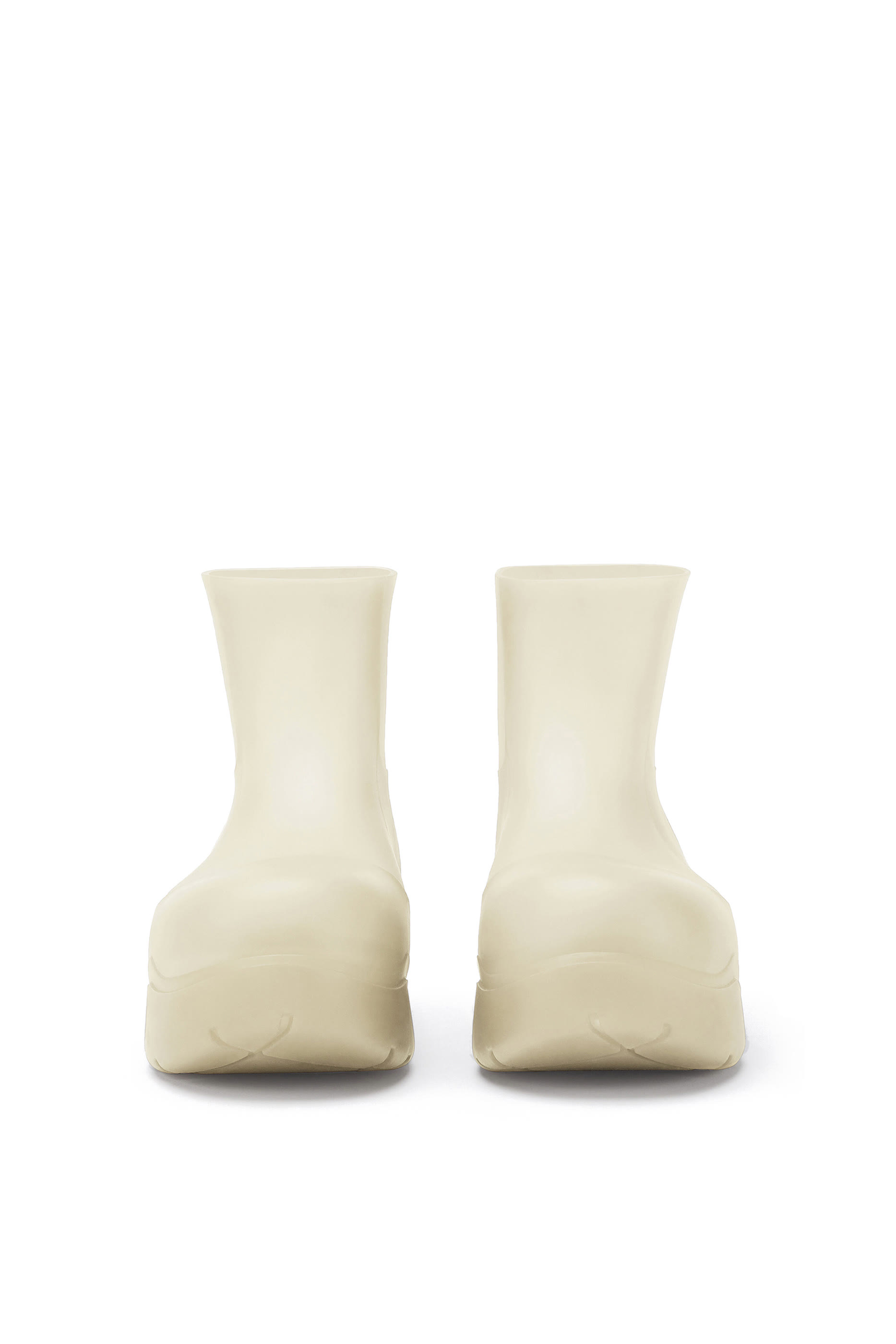 بوت بادل بطول الكاحل