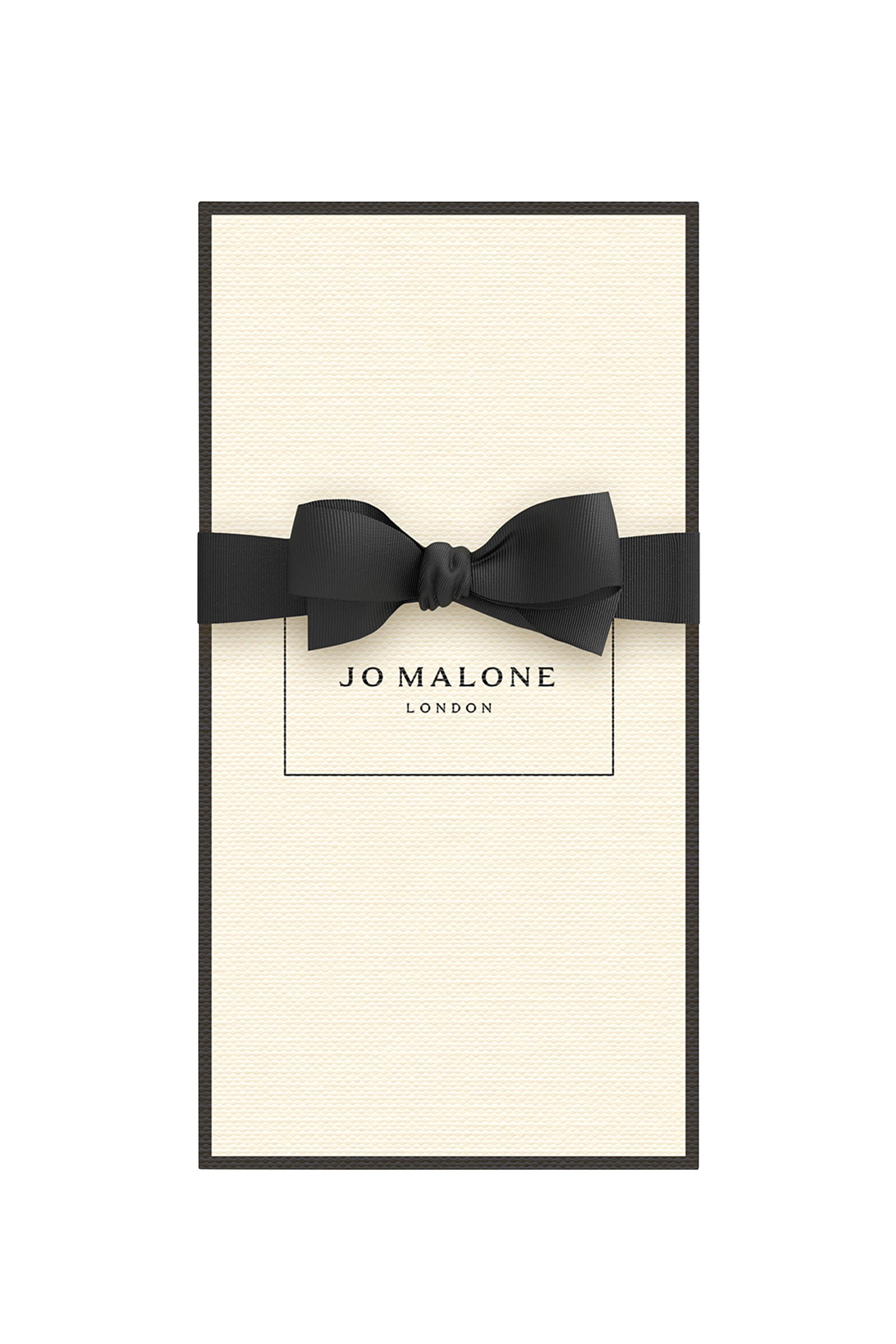 بخاخ معطر للغرف لايم بازيل اند  ماندرين