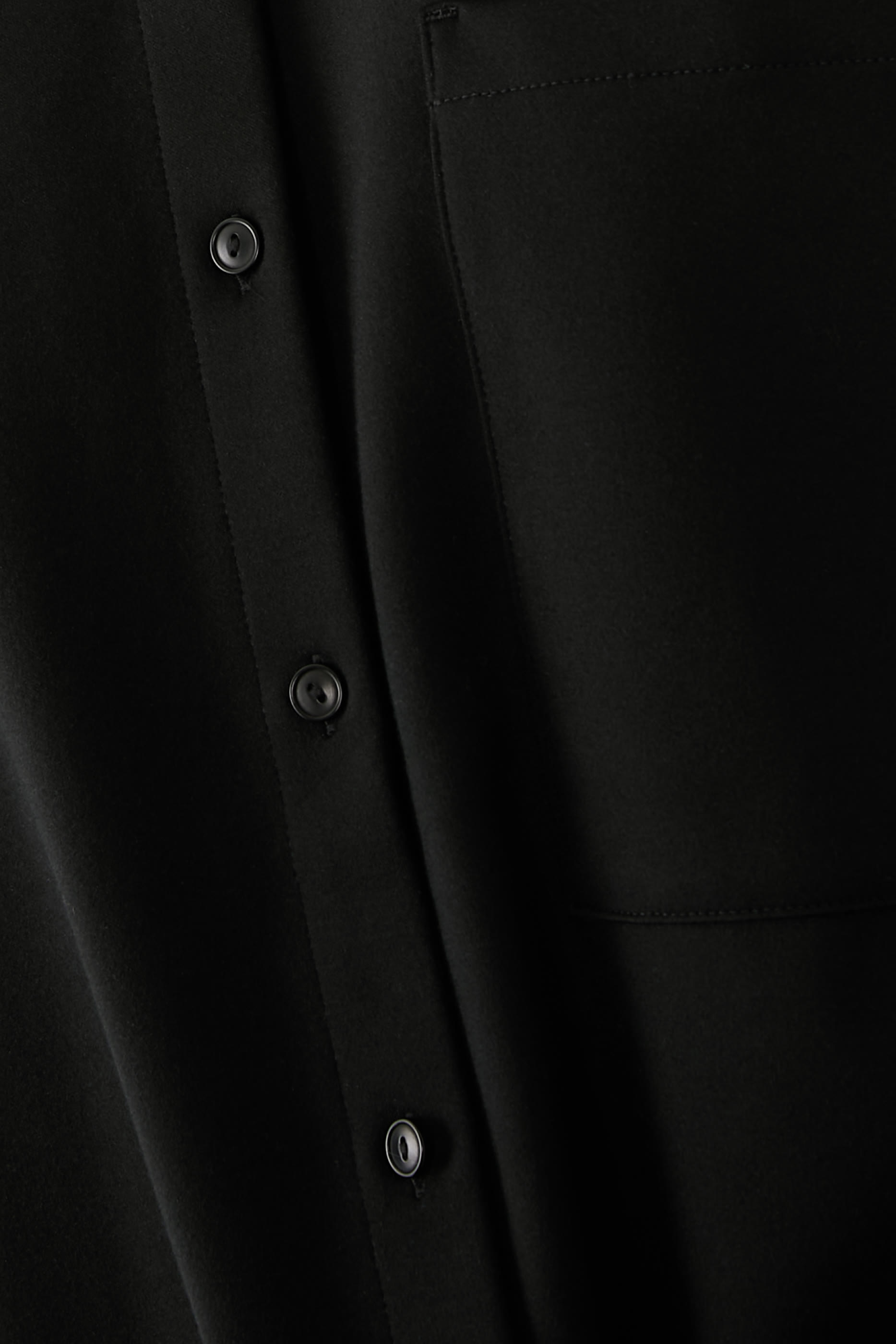 قميص طويل بياقة كلاسيكية بونتي خفيف الوزن