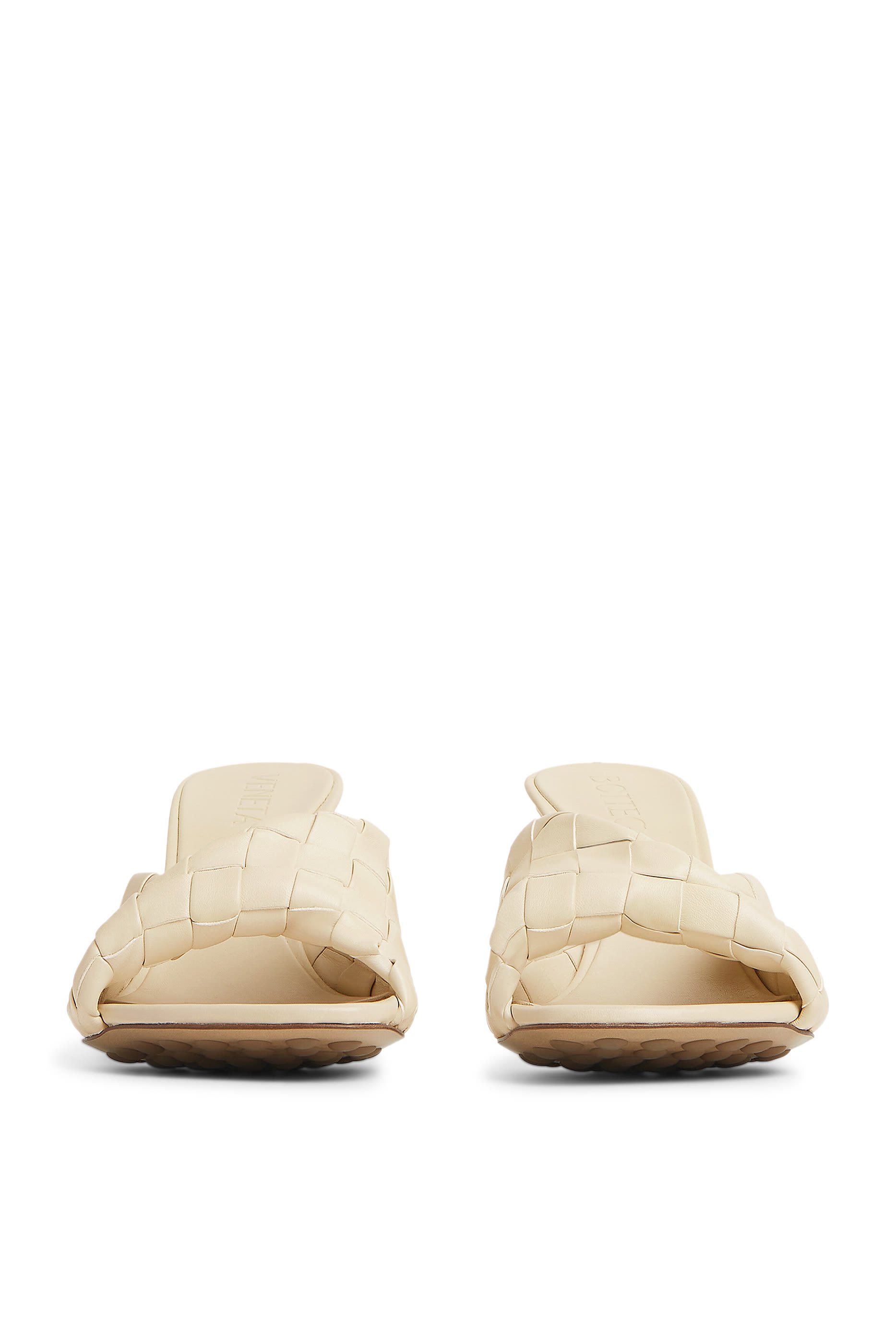 حذاء بلينك 80 مفتوح من الخلف