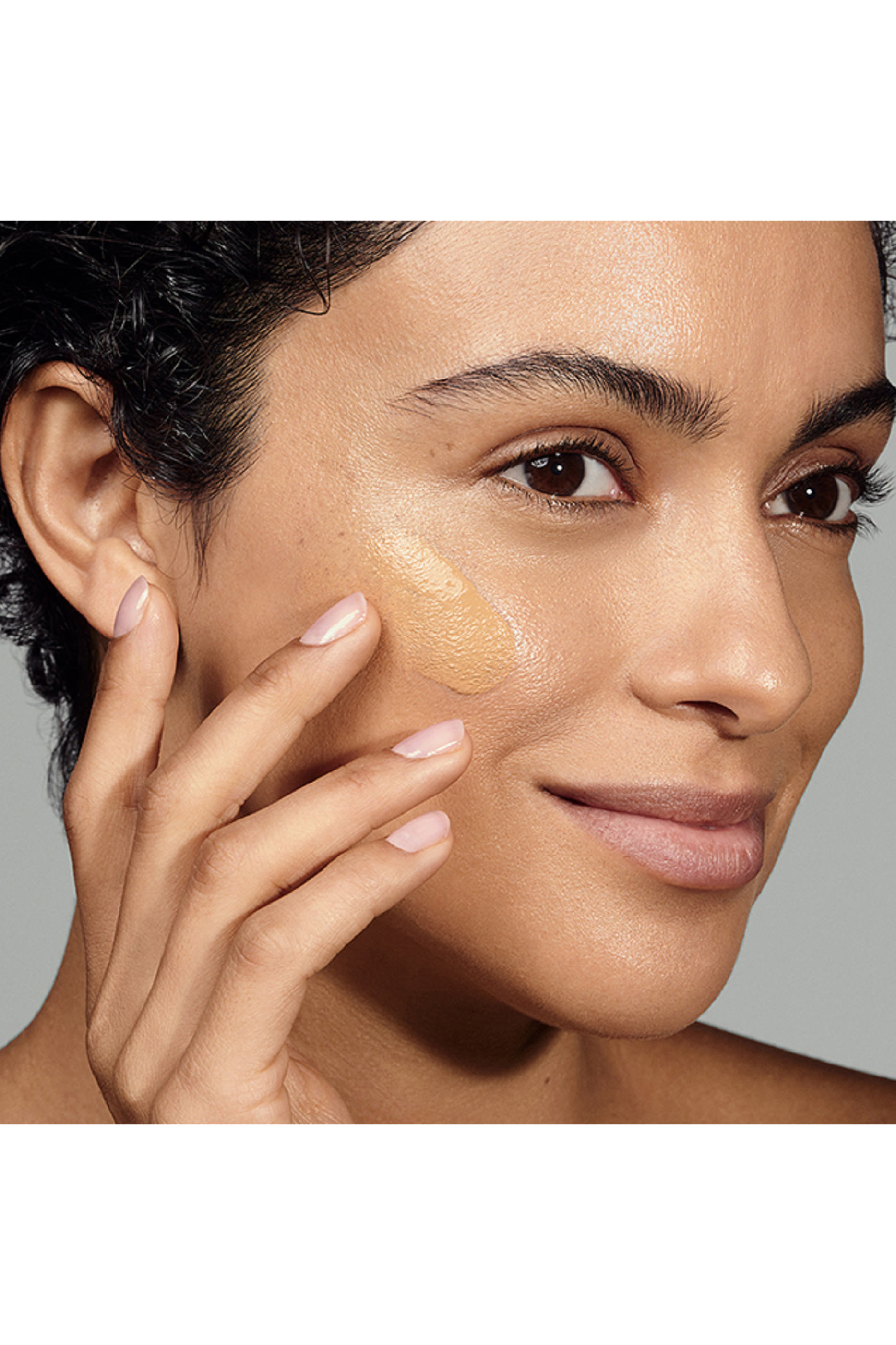 مستحضر فيوتشرست هيدرا ريسكيو المرطب مع عامل الحماية SPF 45