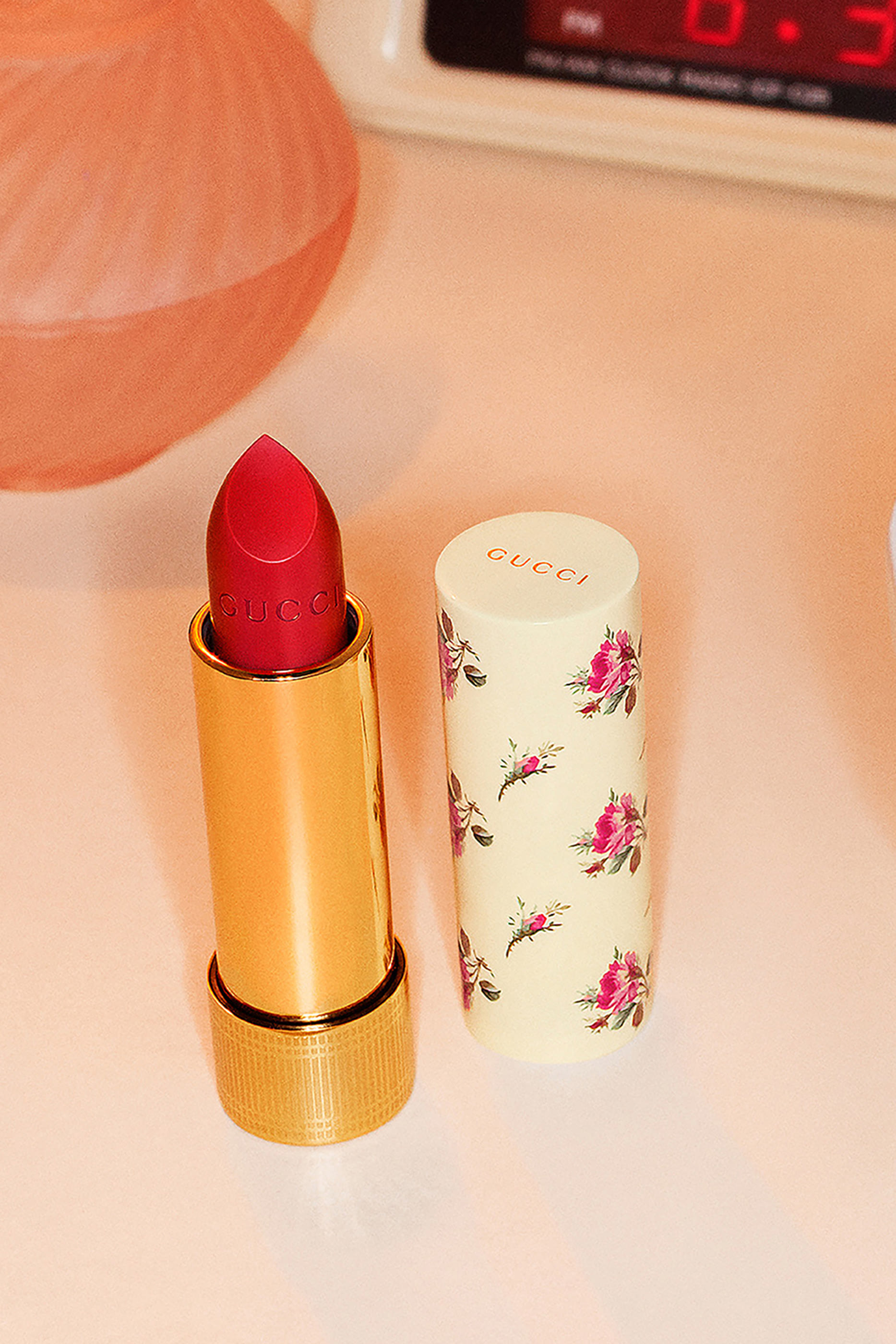 أحمر شفاه روج آليفر فوال شفاف