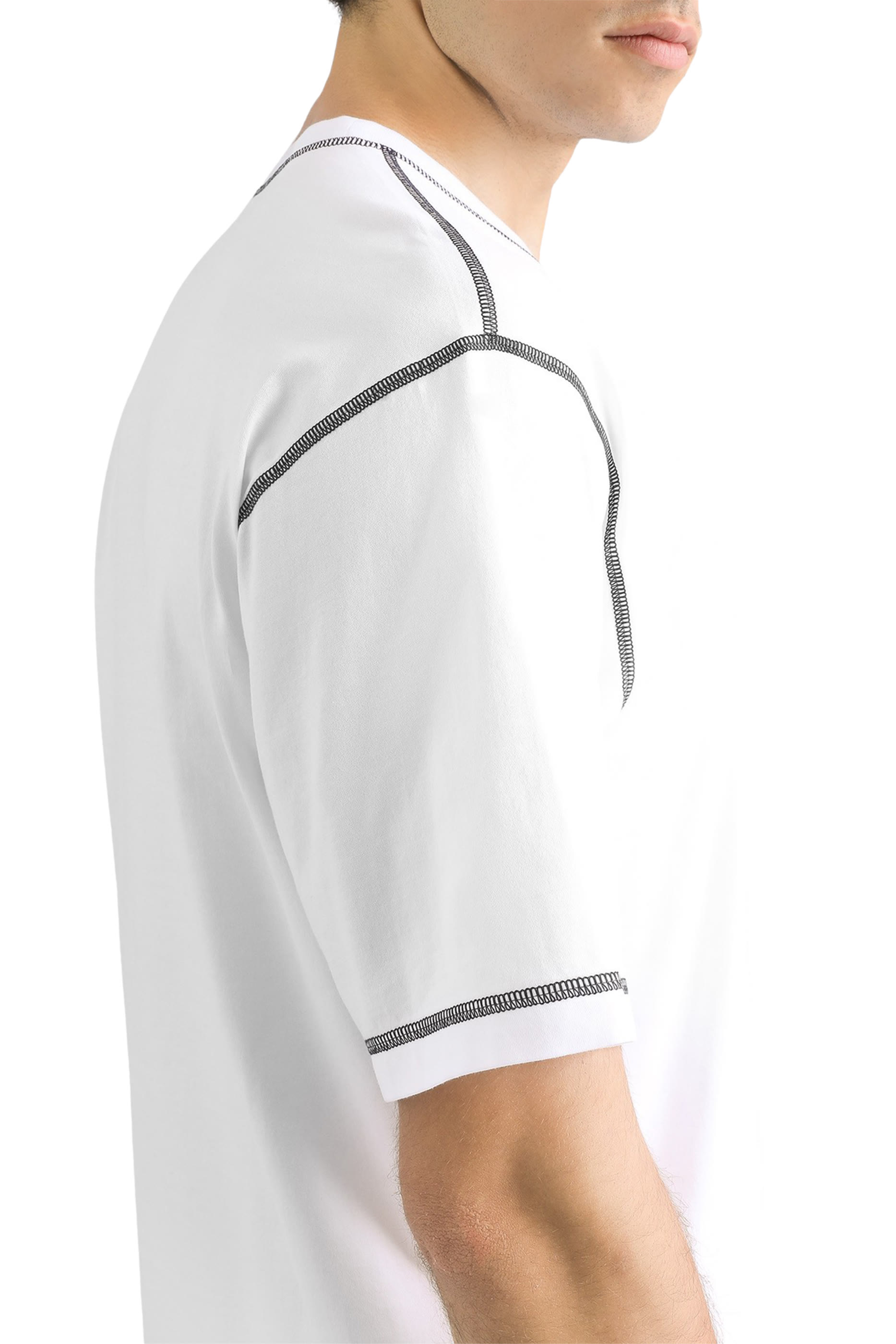 تيشيرت بطبعة شعار الماركة قطن