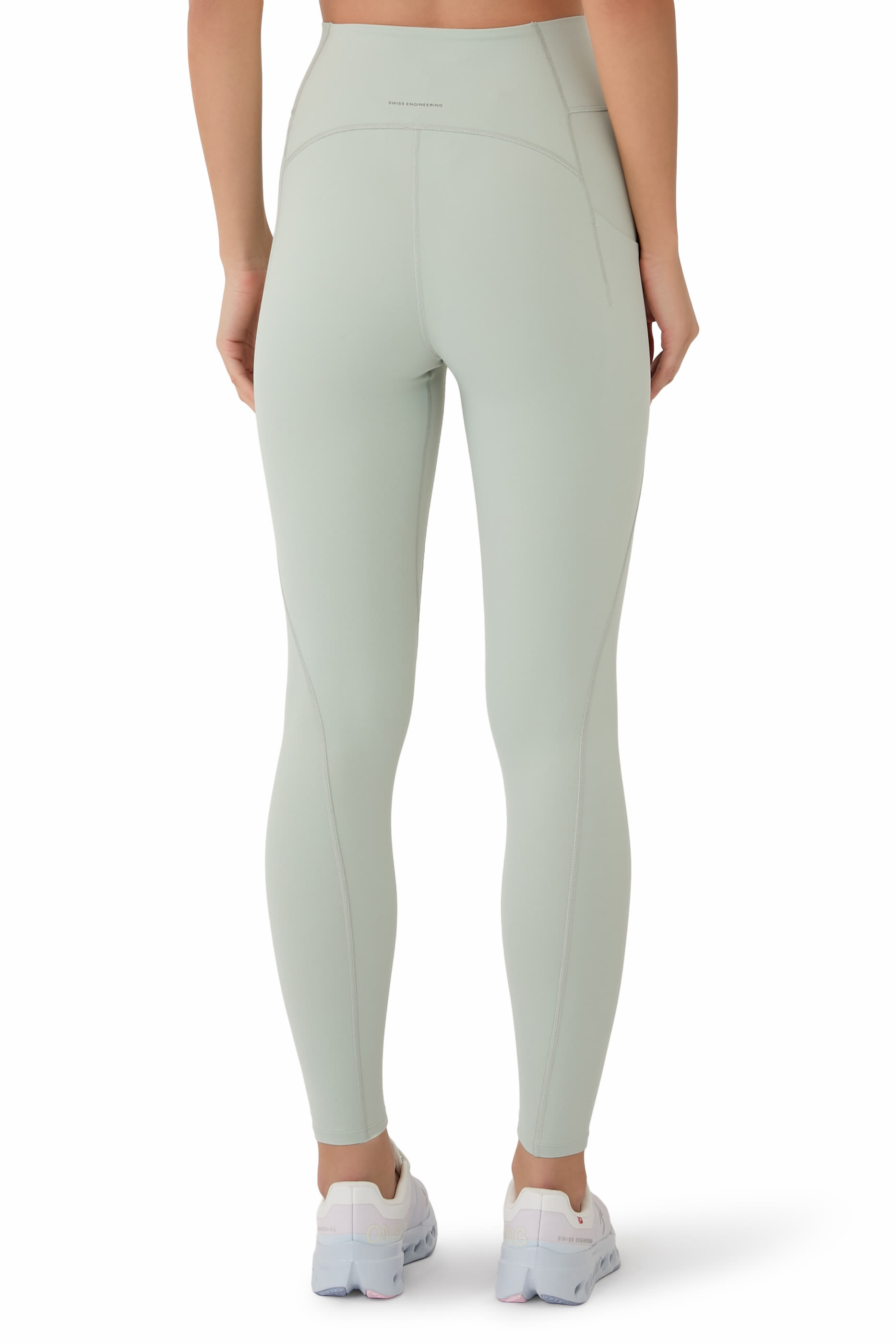 لغينغز ستوديو