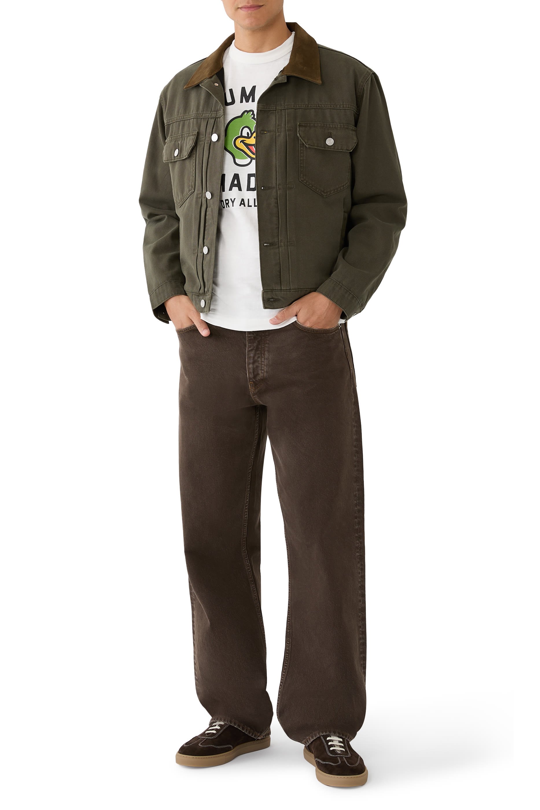 تيشيرت بطبعة شعار الماركة غرافيكية