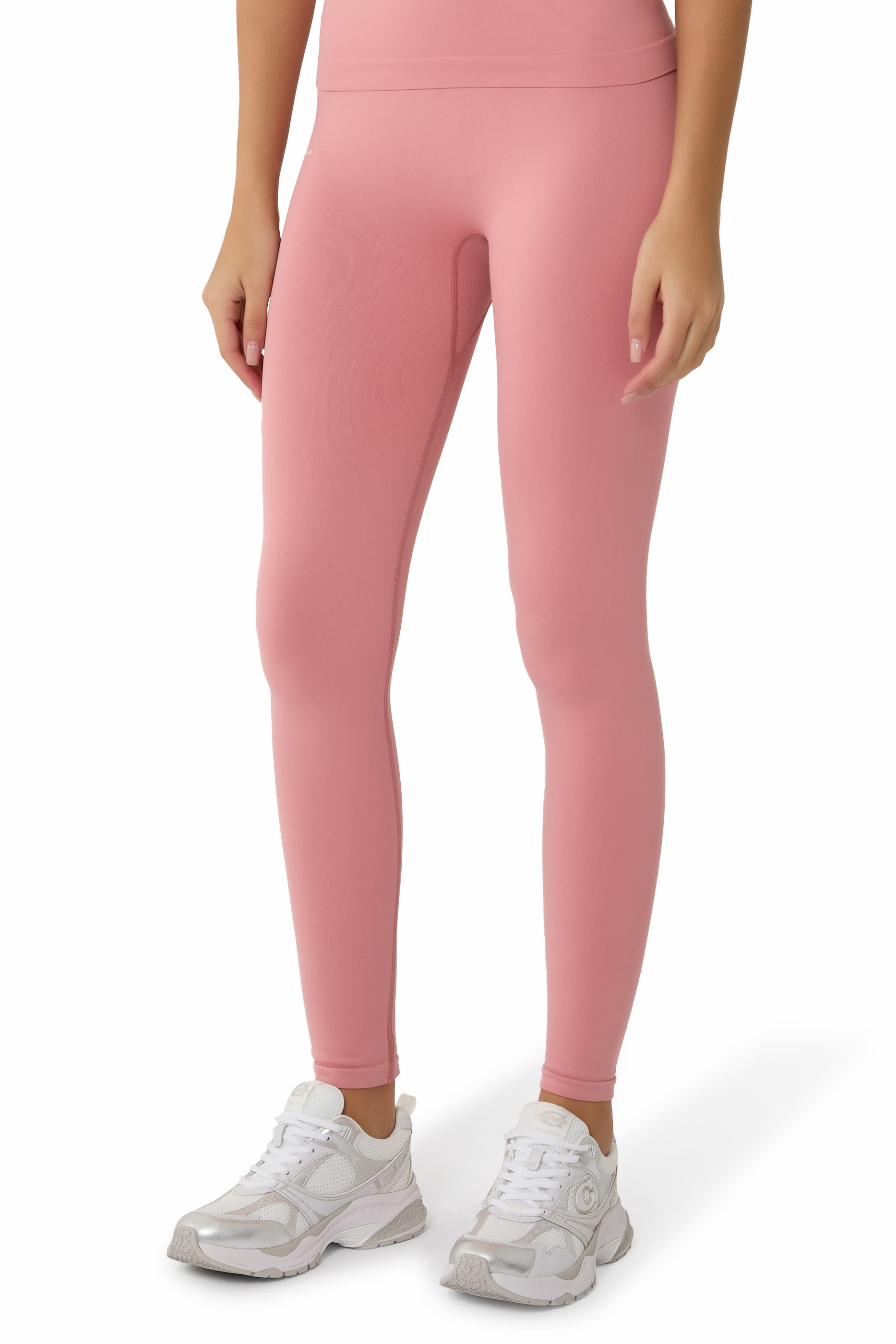  سنيكرز خامة شبكية