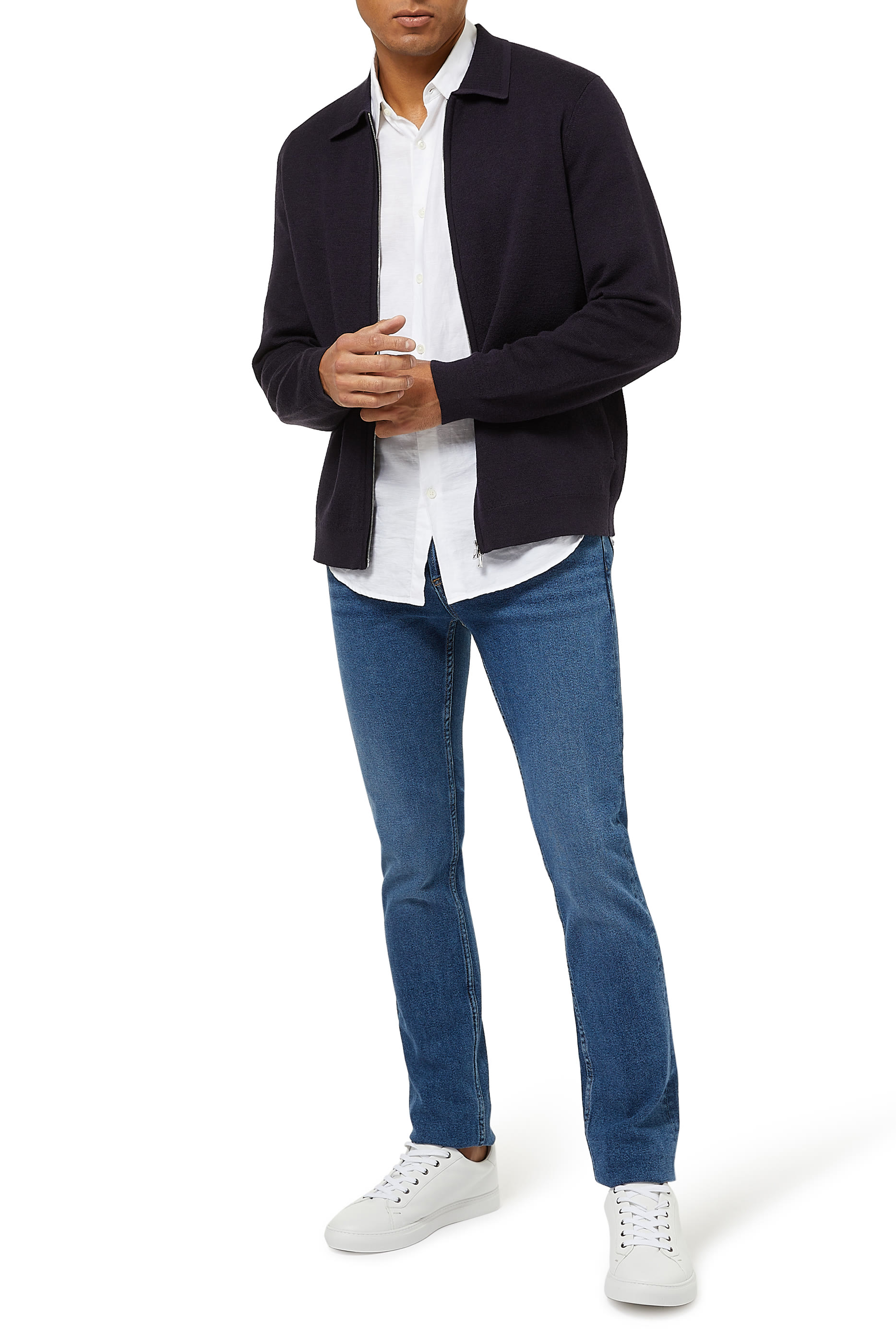 بنطال جينز بقصة سليم