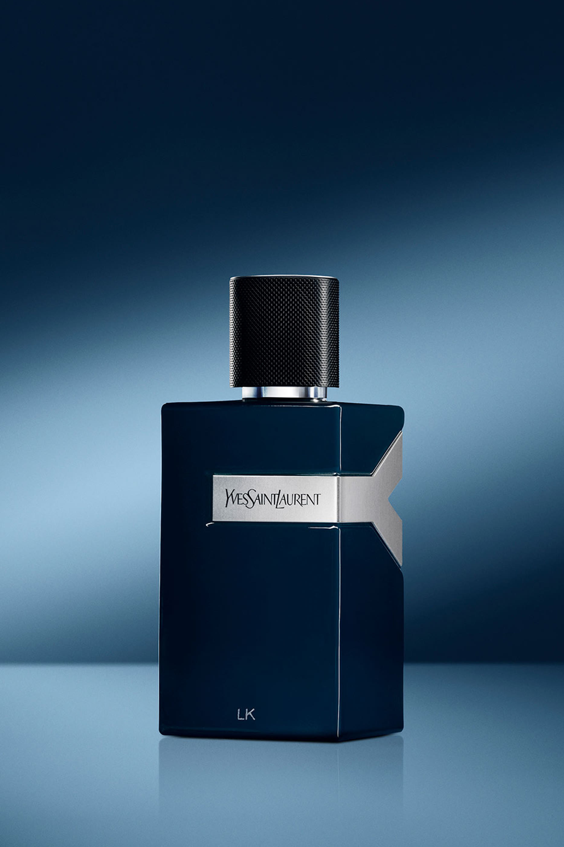عطر واي