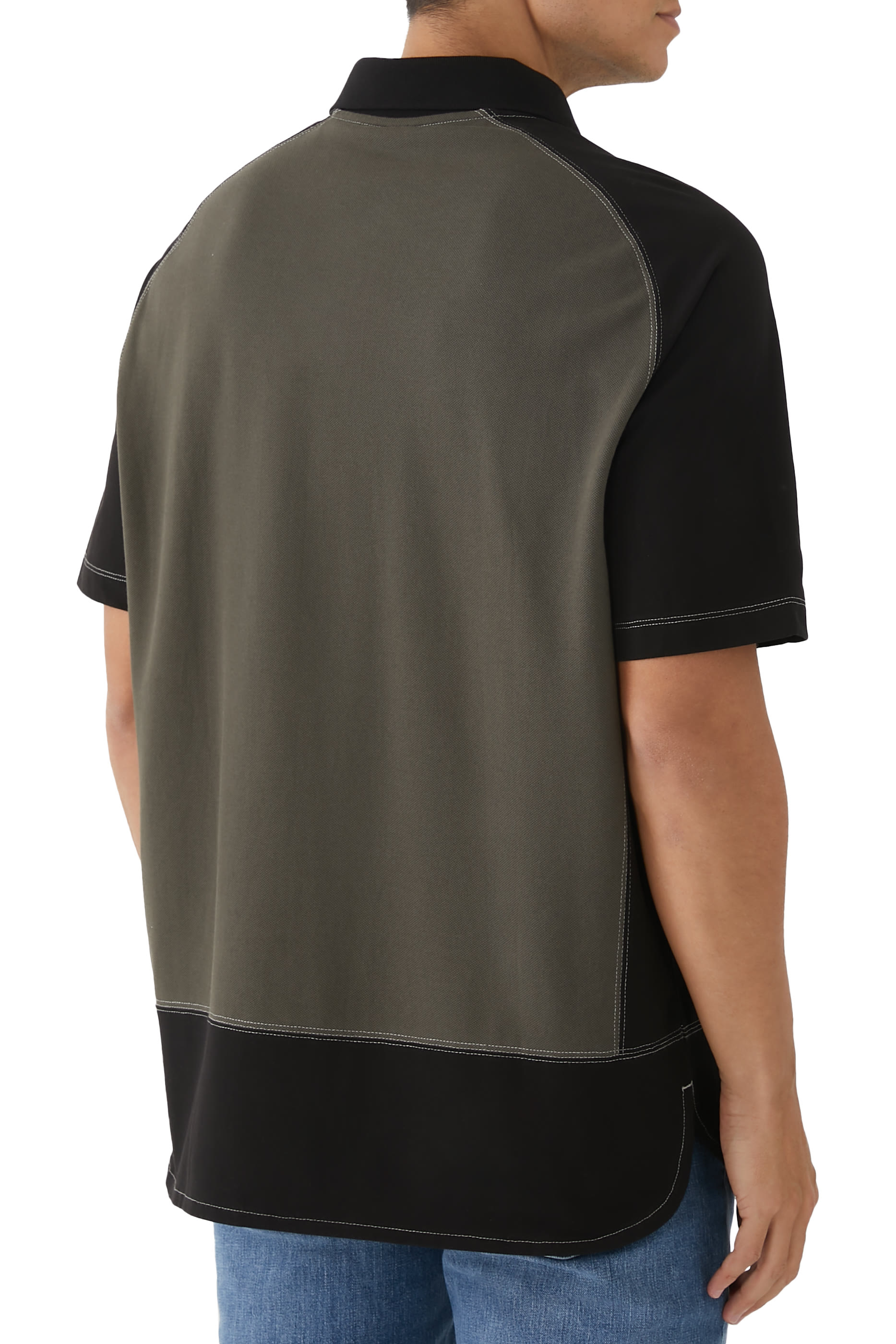 قميص بولو بشعار الماركة