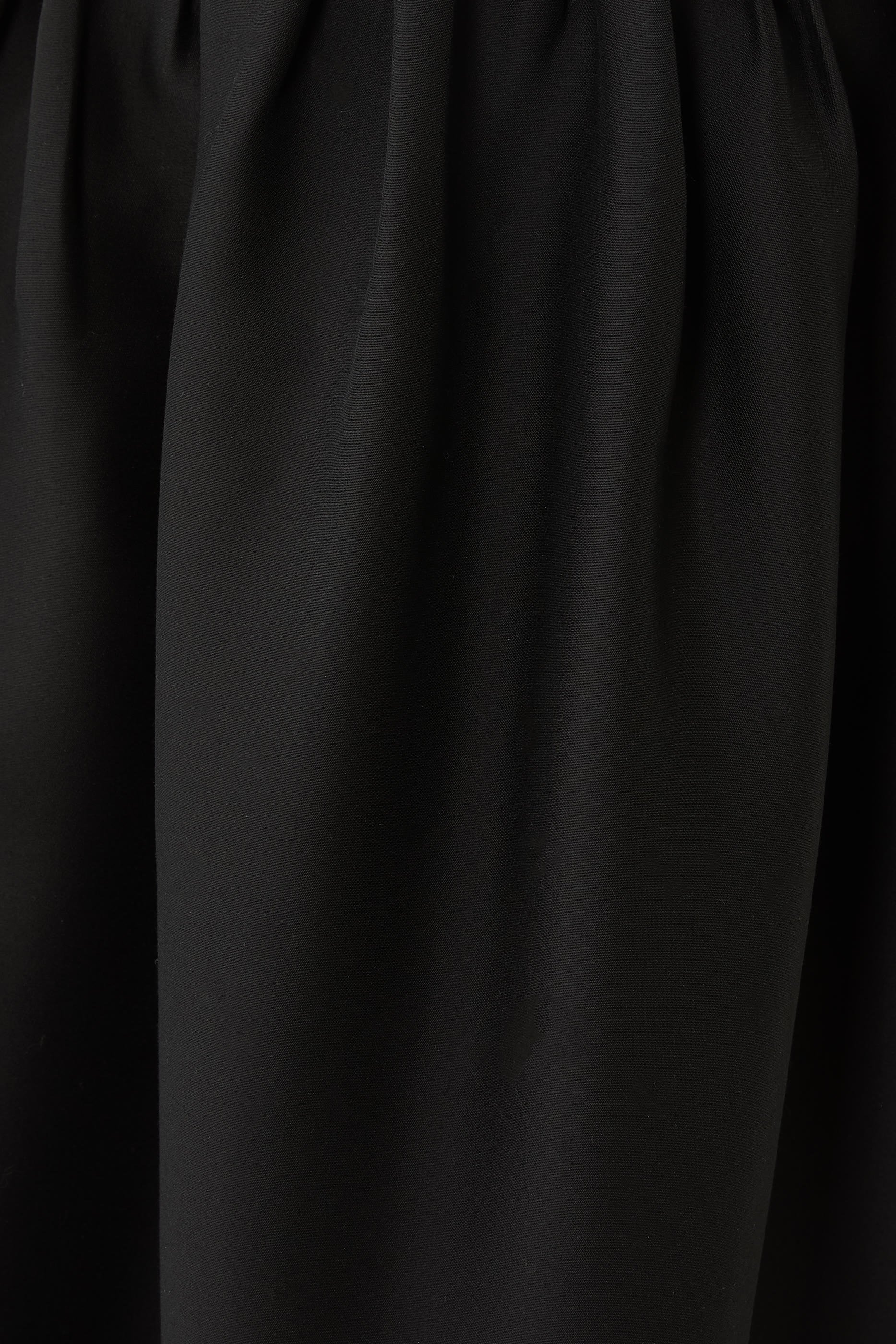 تنورة رسمية بكشكش