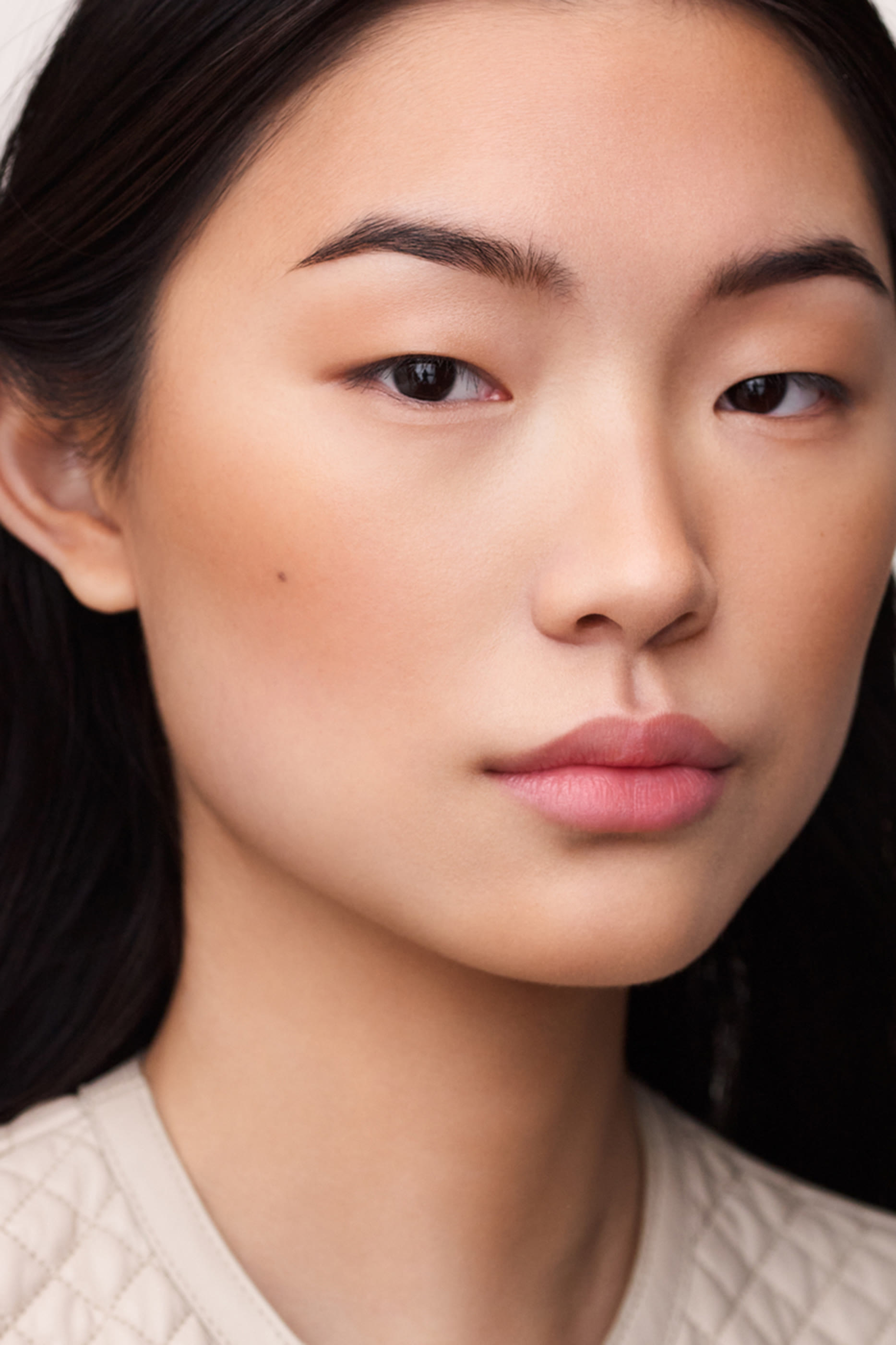 بودرة معدنية لإشراق صحي Herm&egrave;s Plein Air, H Trio