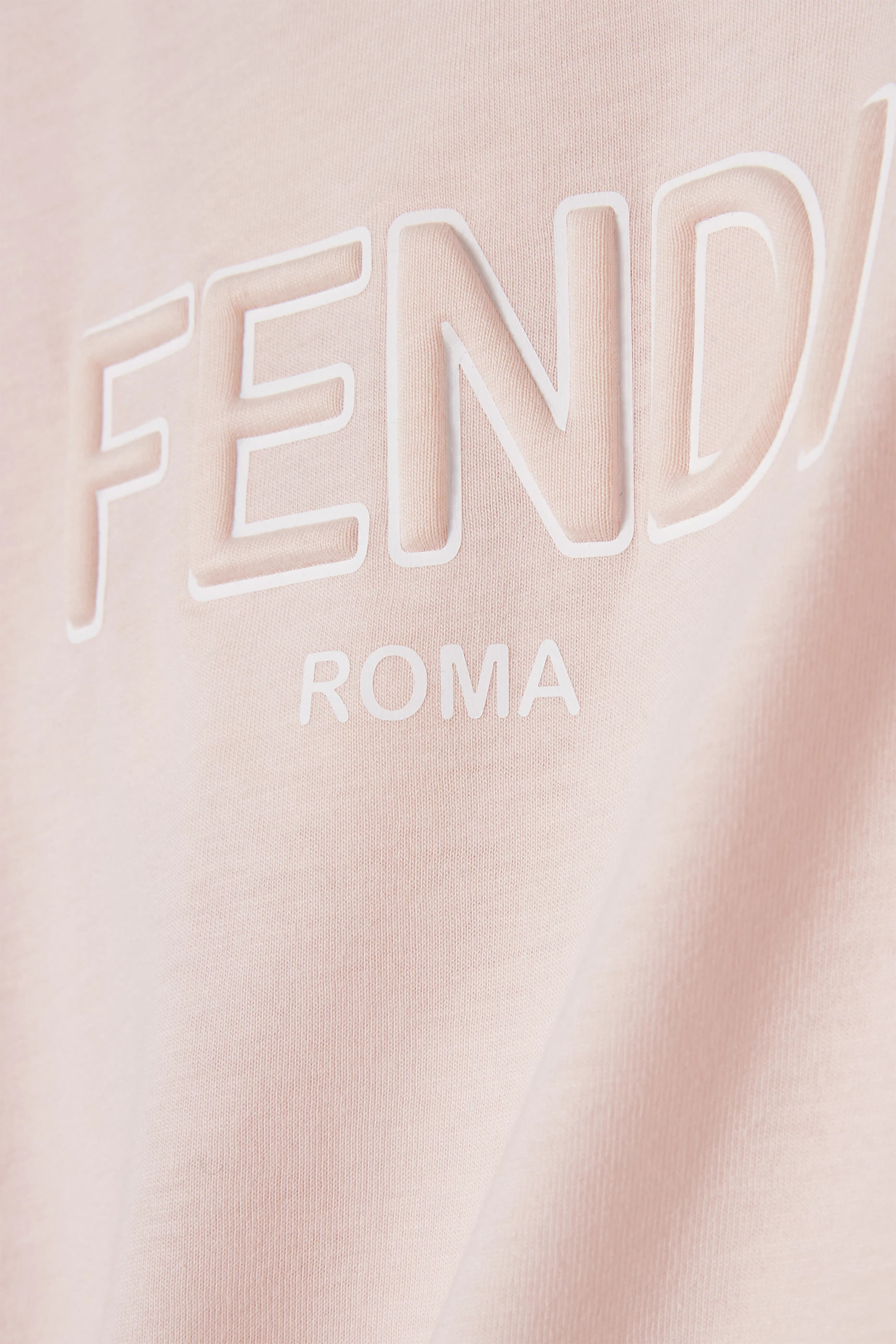 تيشيرت بشعار الماركة للأطفال