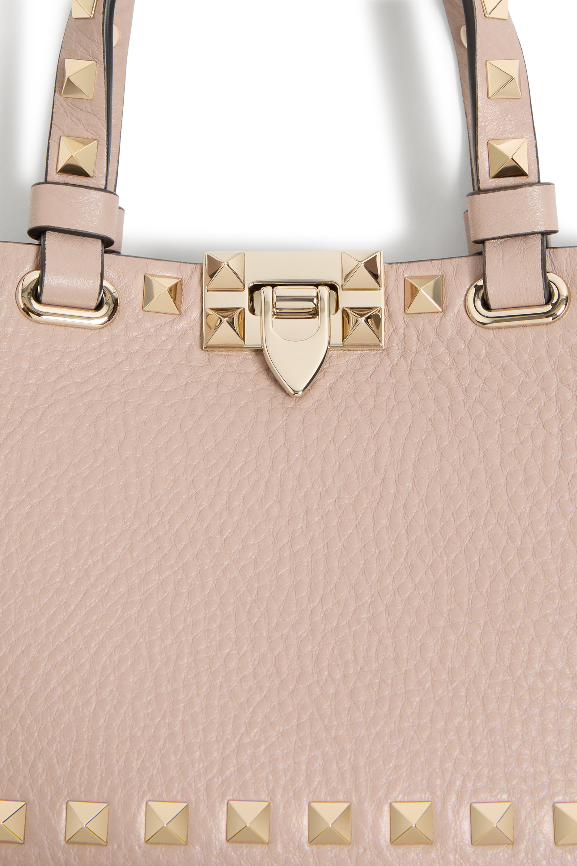 حقيبة يد صغيرة بحلي هرمية