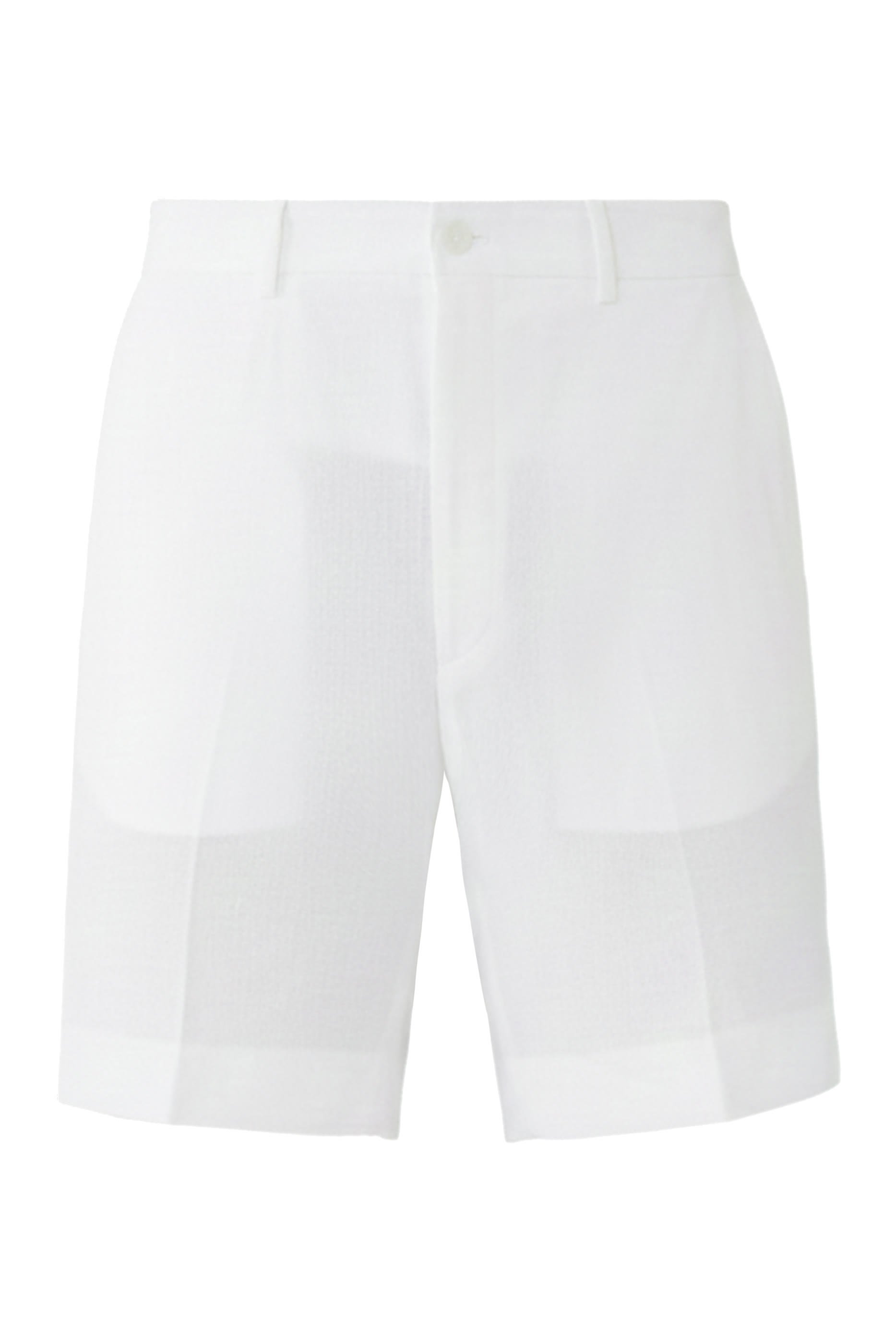 شورت بتصميم مسطح في الأمام