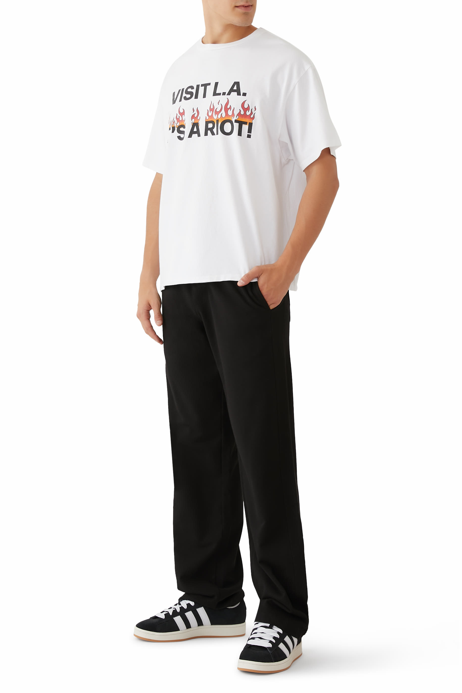 بنطال رياضي بشعار الماركة للمنزل