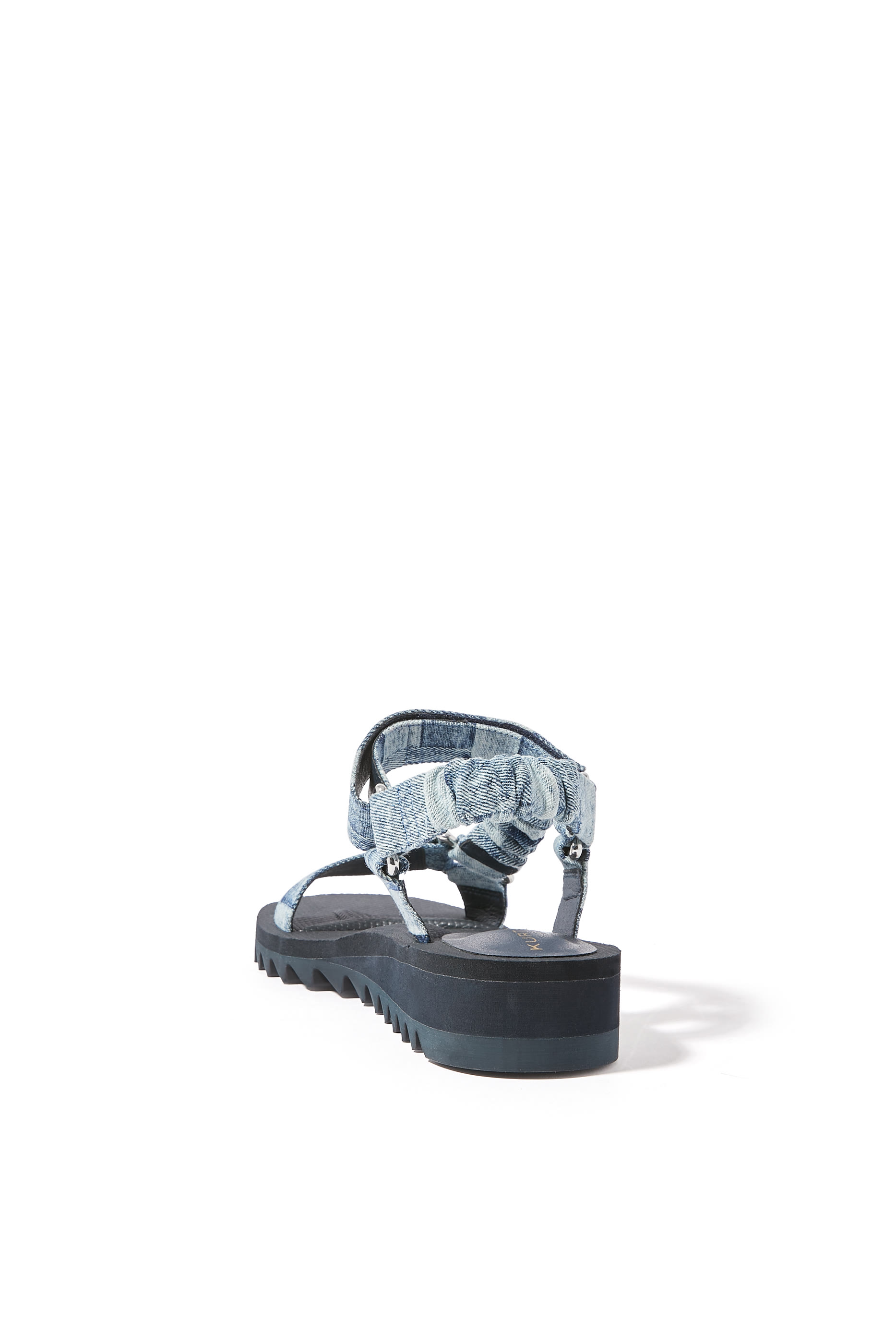 صندل أوريون تريكي