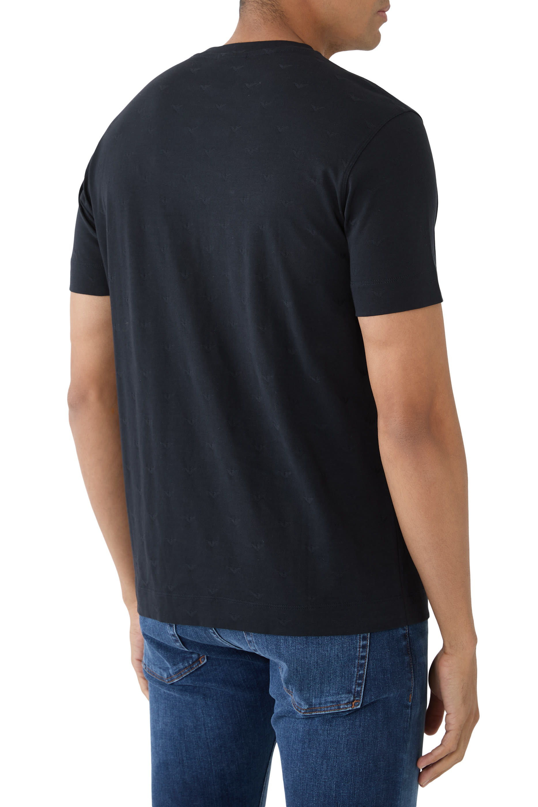 تيشيرت بشعار الماركة