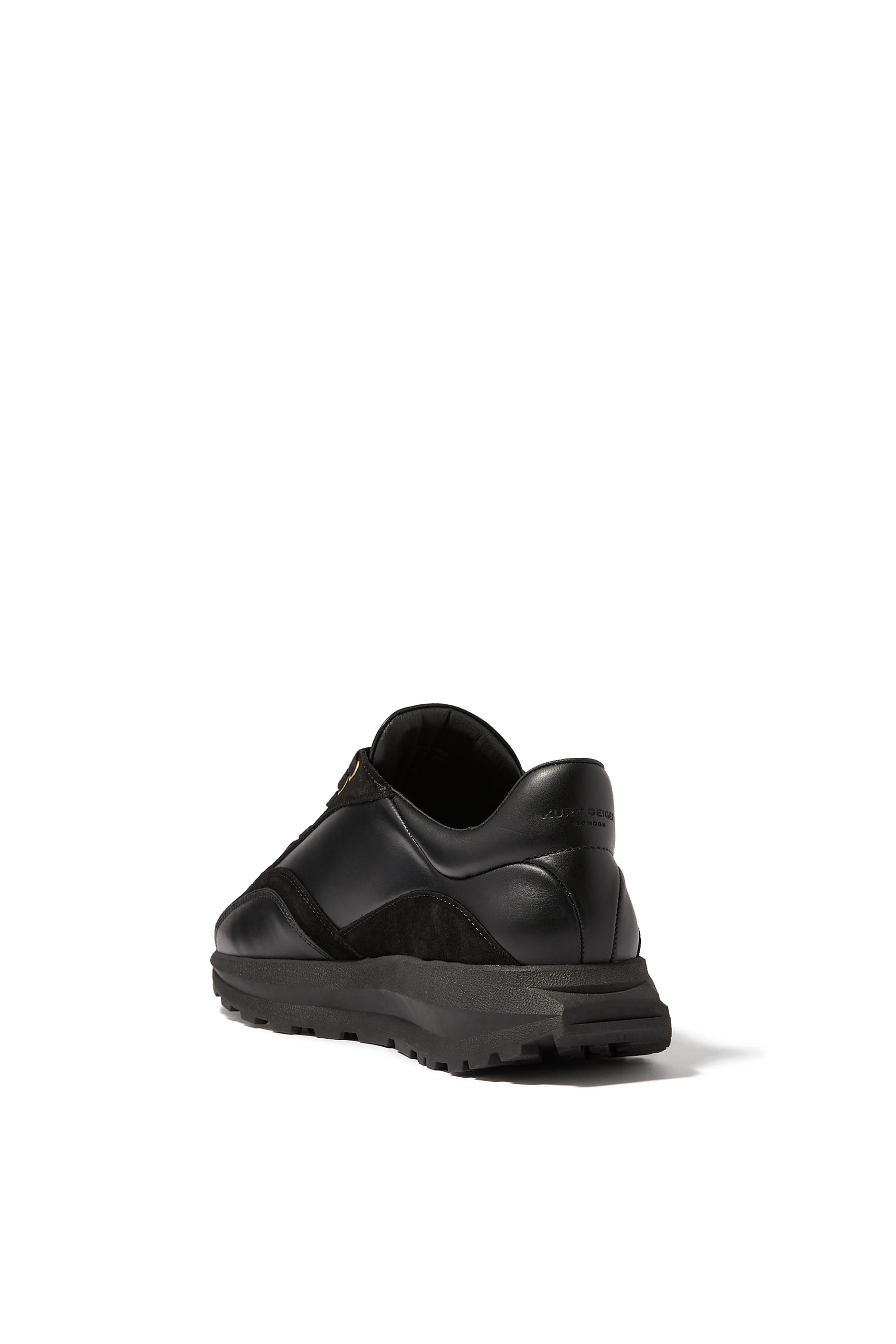 سنيكرز جاسبار جلد