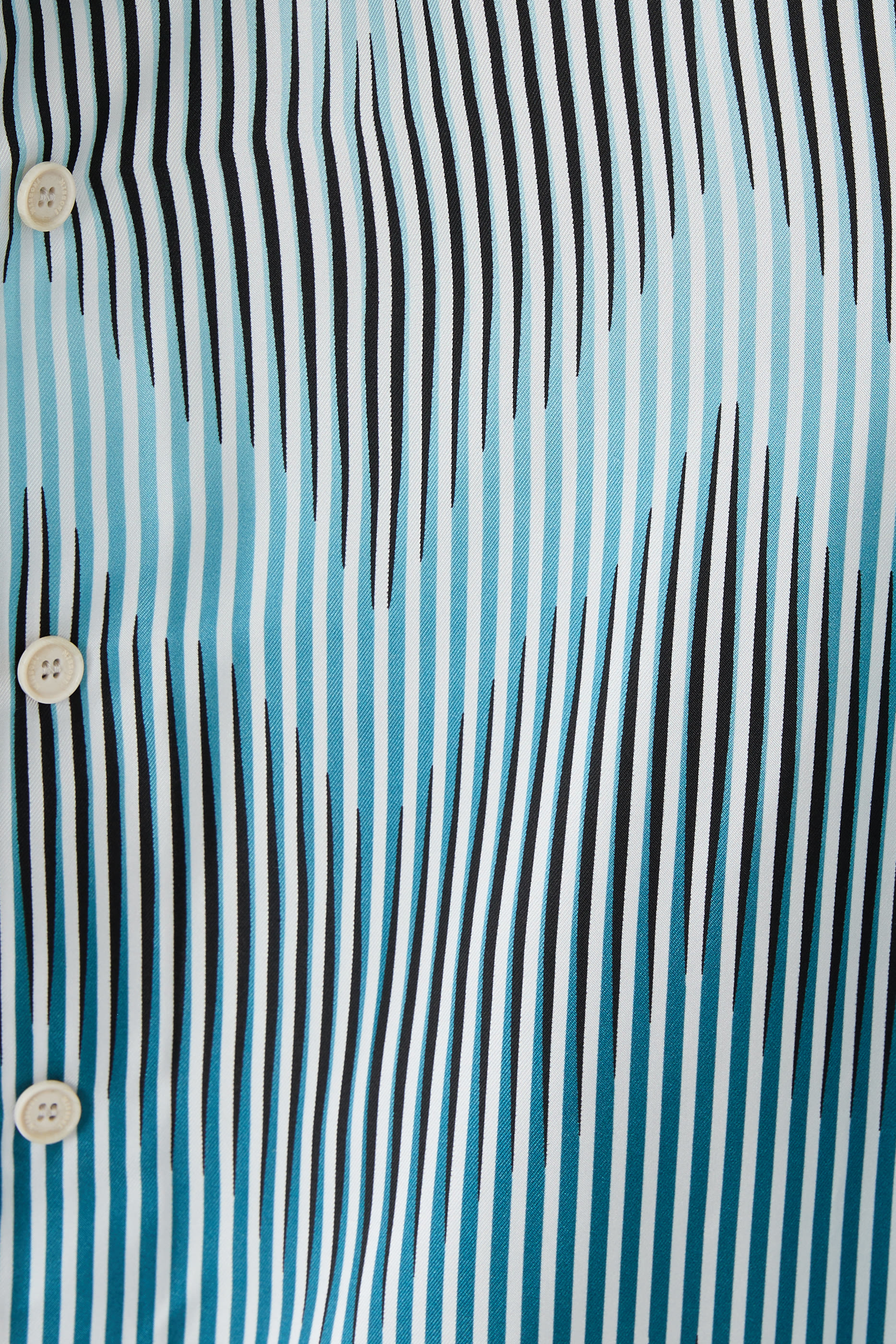 طقم قميص وبنطال بيجامة حرير تويل