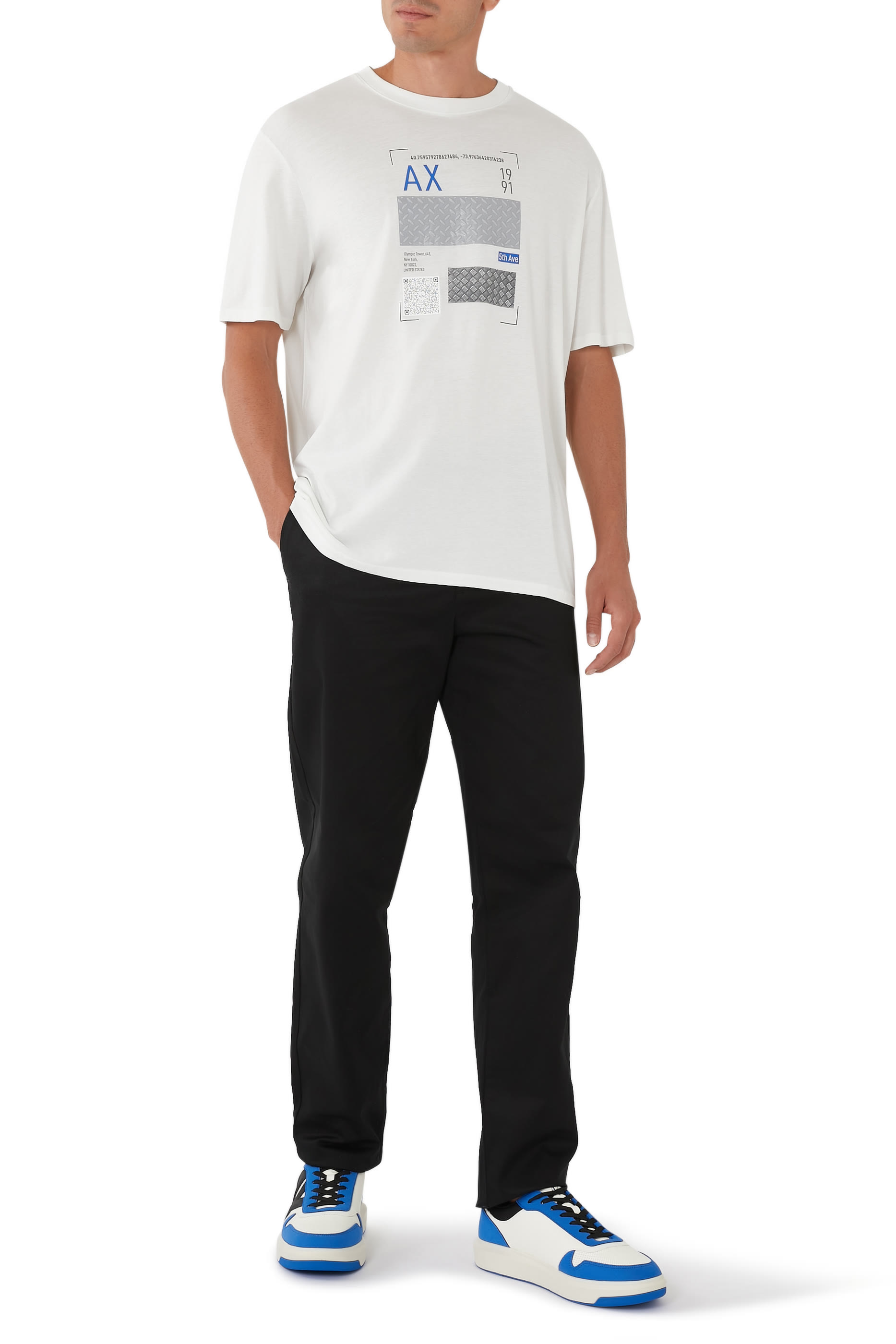 تيشيرت جمنازيوم بياقة ضيقة