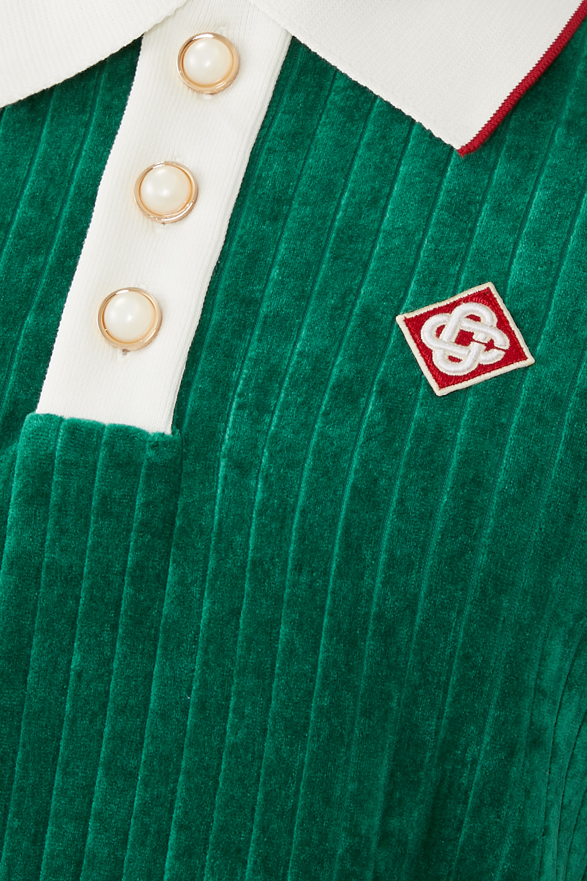 قميص بولو مخمل