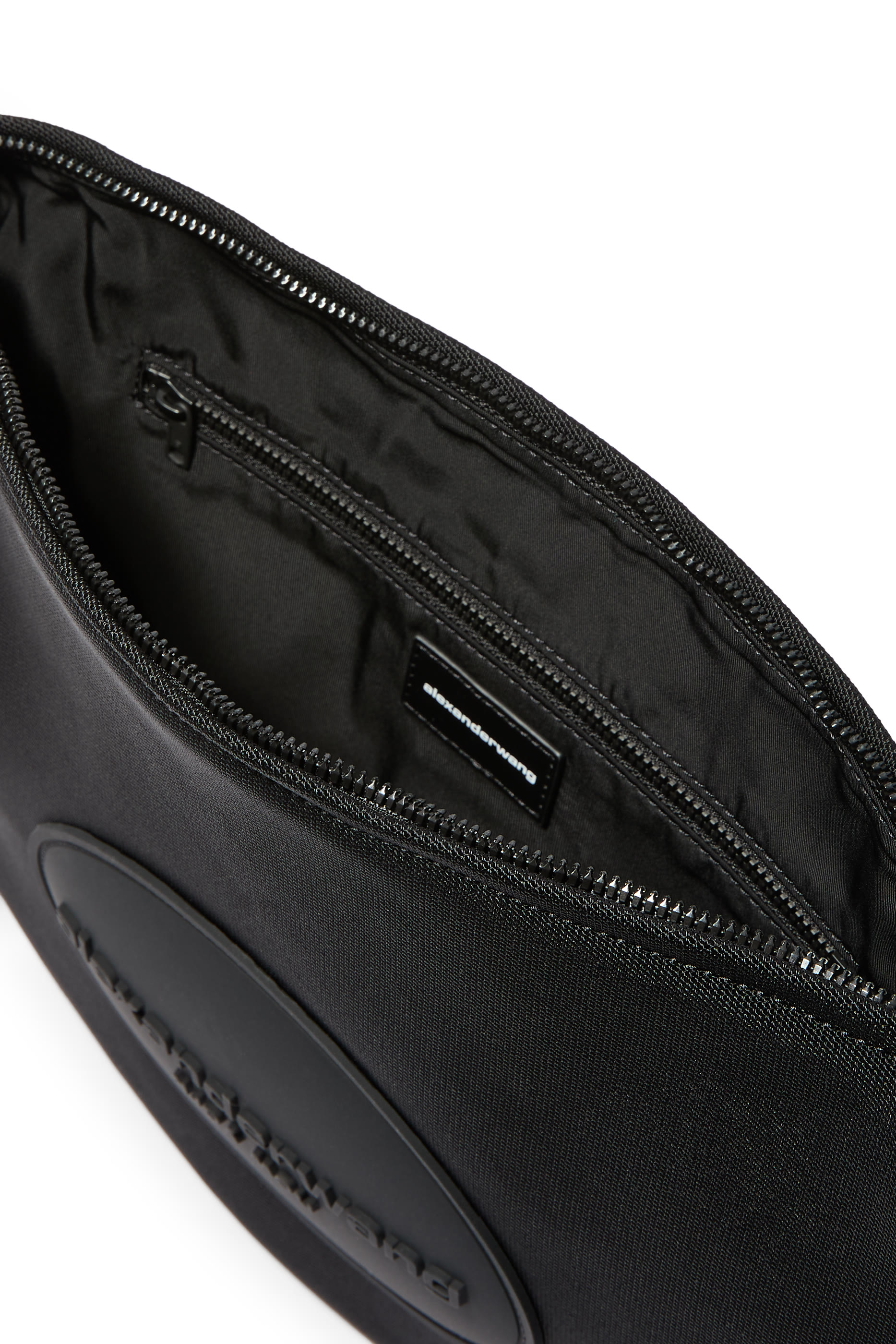 حقيبة كروس بودي بو صغيرة