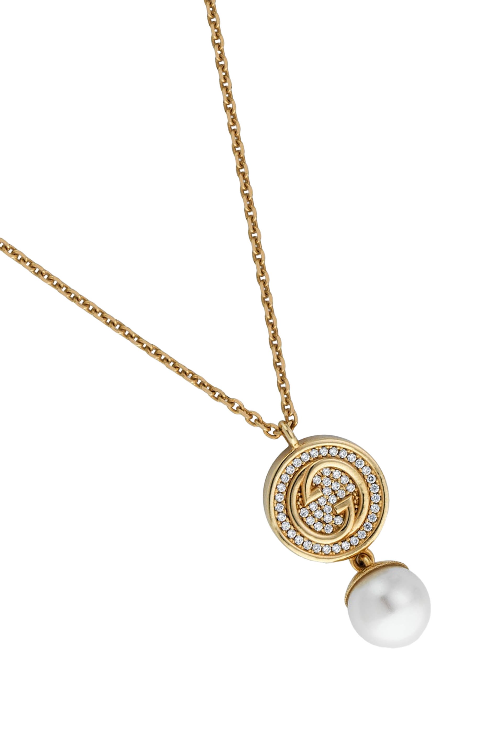 قلادة بلوندي بدلاية