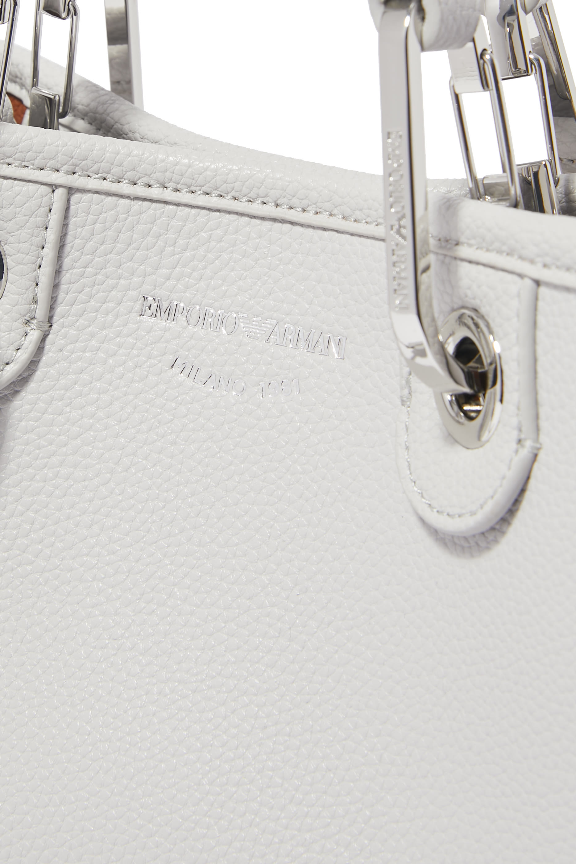 حقيبة يد صغيرة بنقشة شعار الماركة