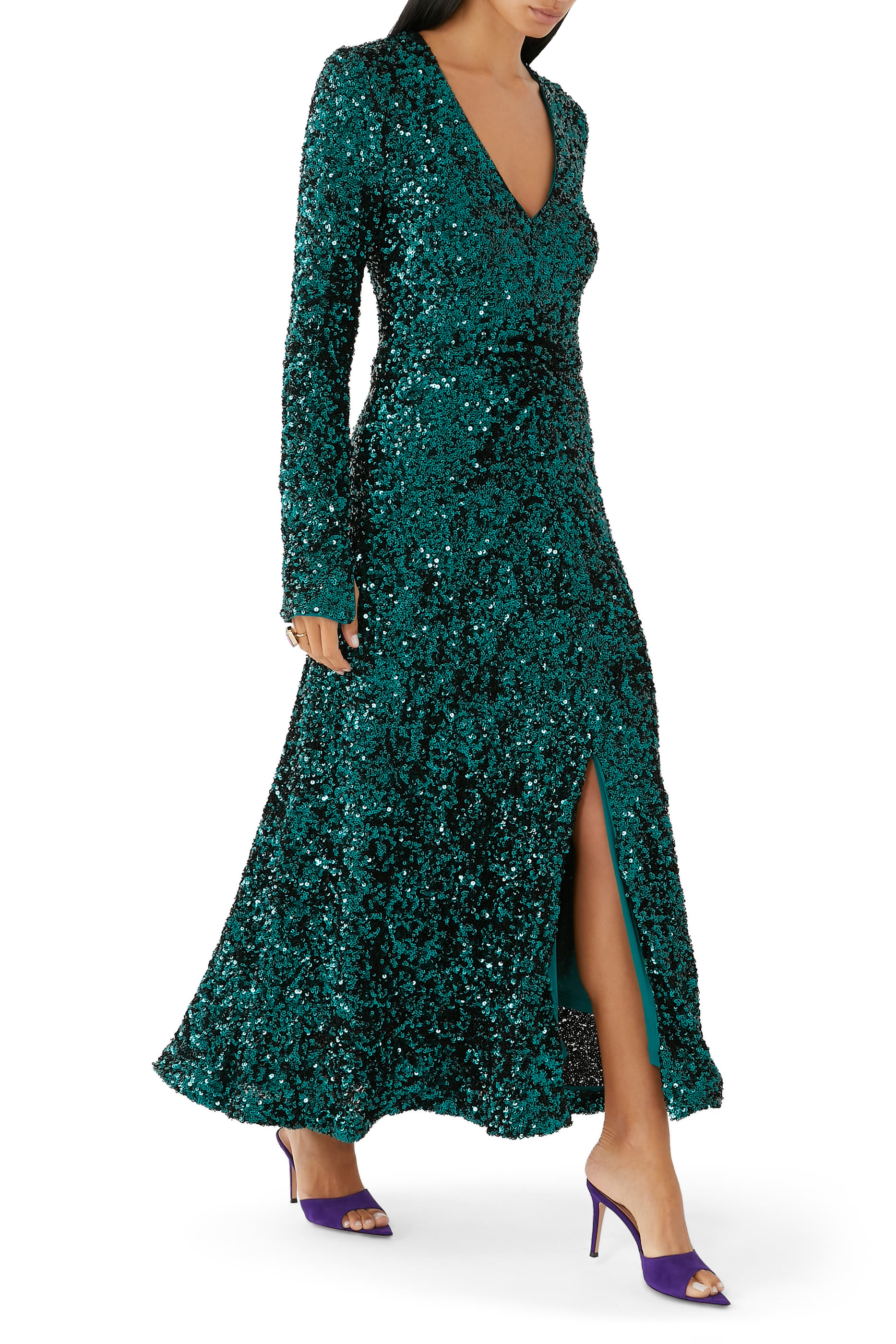 فستان متوسط الطول بفتحة مطرز بالترتر